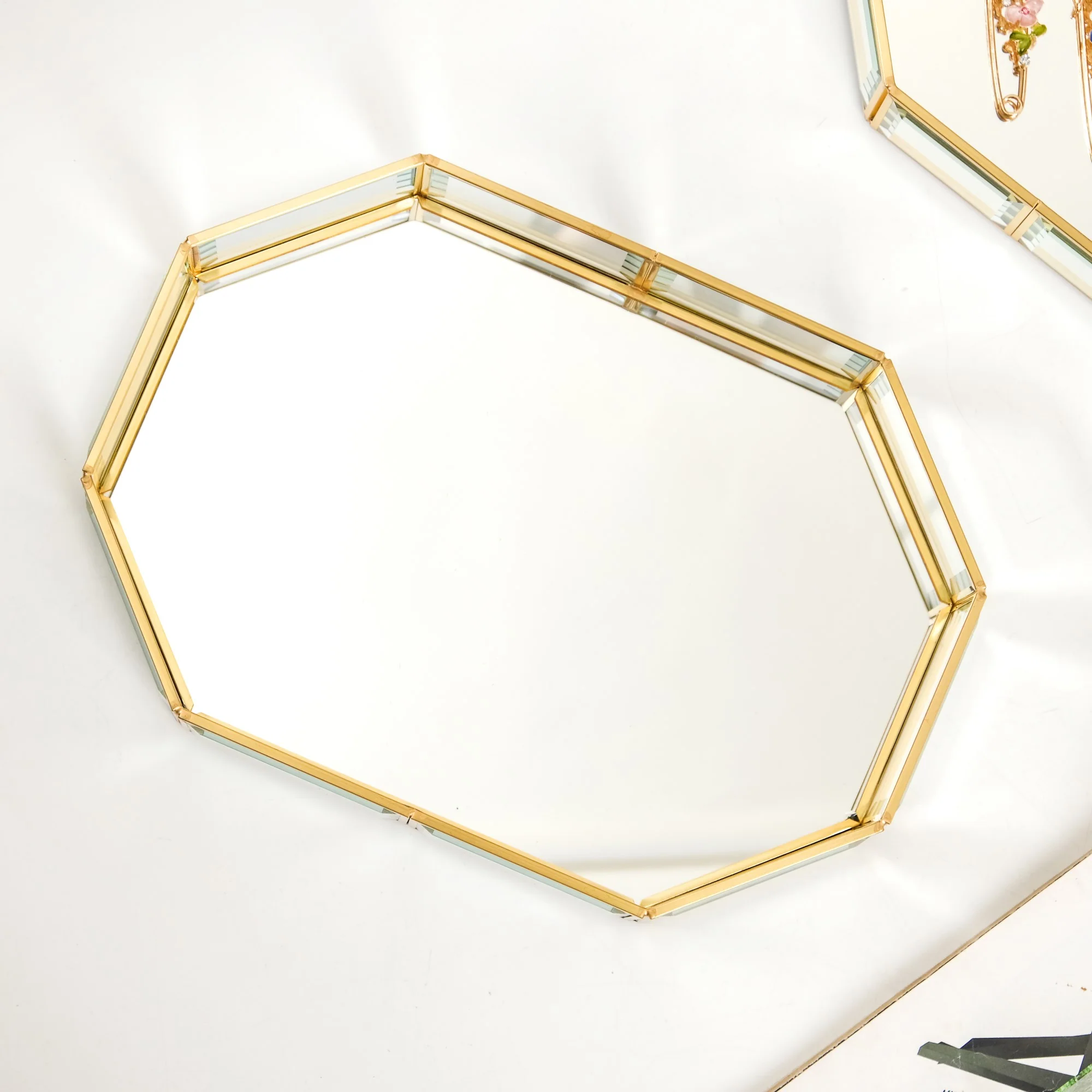 Luxe Geometric Mirror Vanity Tray Gold - Image 6