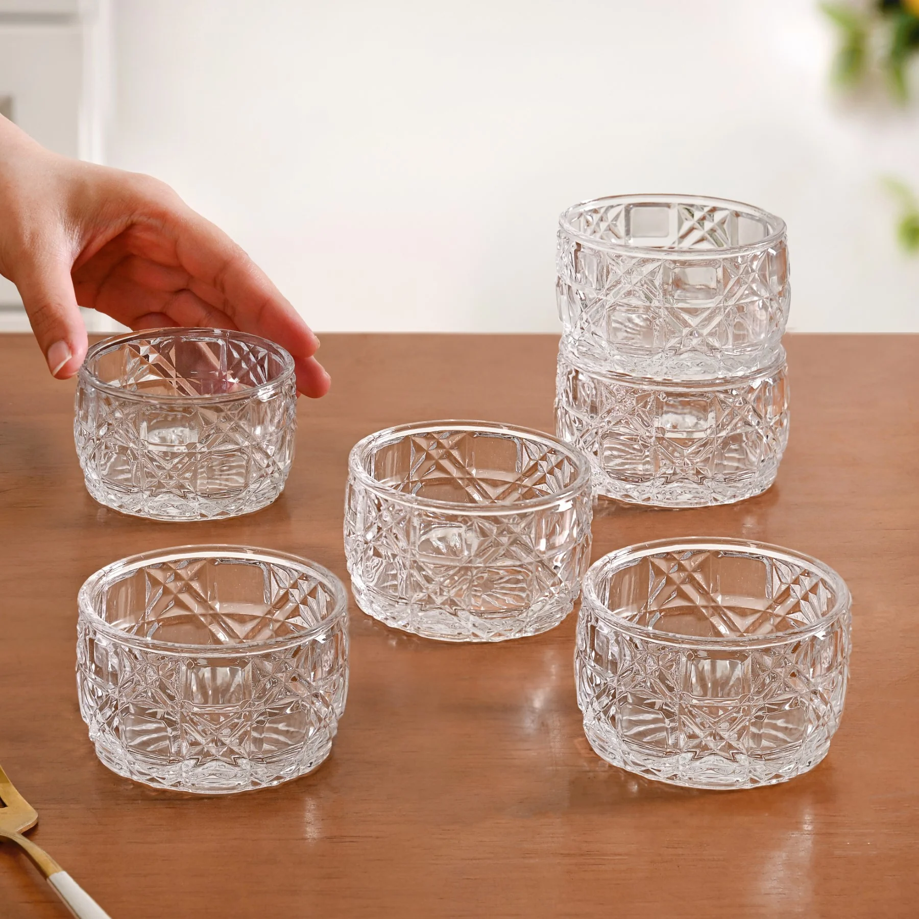 Luxury Embossed Glass Bowl Set Of 6 160ml - Image 2