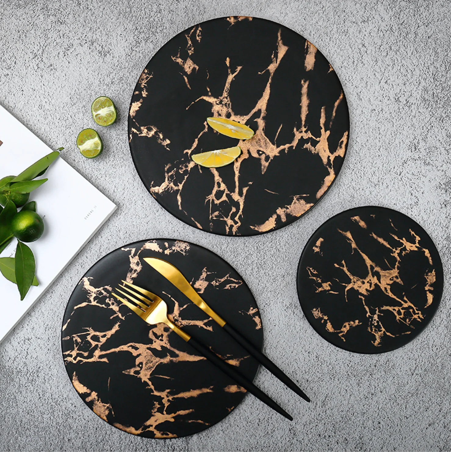Marble Round Serving Plate - Image 4
