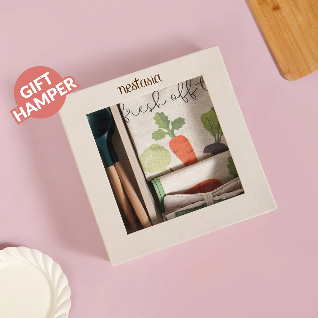 Masterchef Gift Hamper Box With Spatula Apron Trivet Mitten And Hand Towel - Image 10
