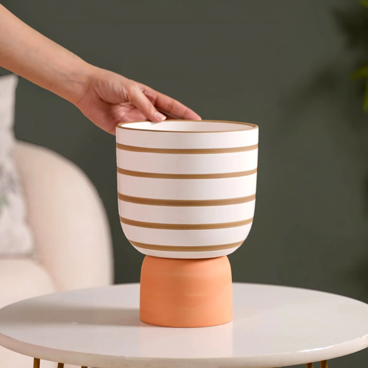 Minimal Geometric Ceramic Flower Pot White - Image 3
