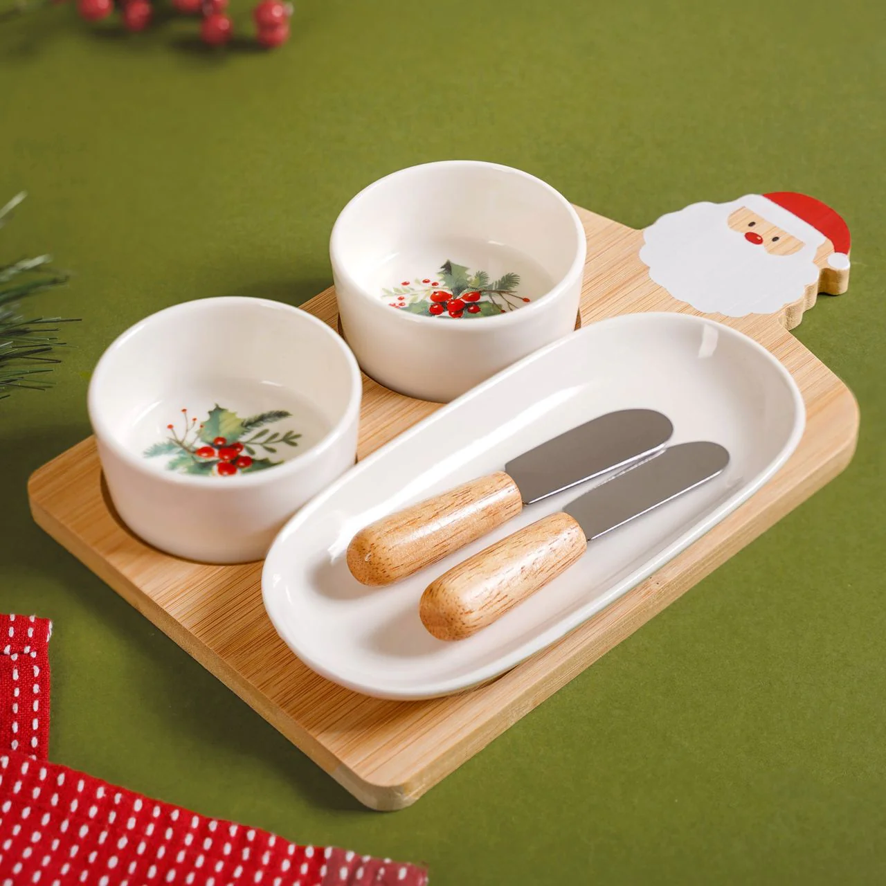 Mistletoe Santa Serving Platter Set Of 6 - Image 9