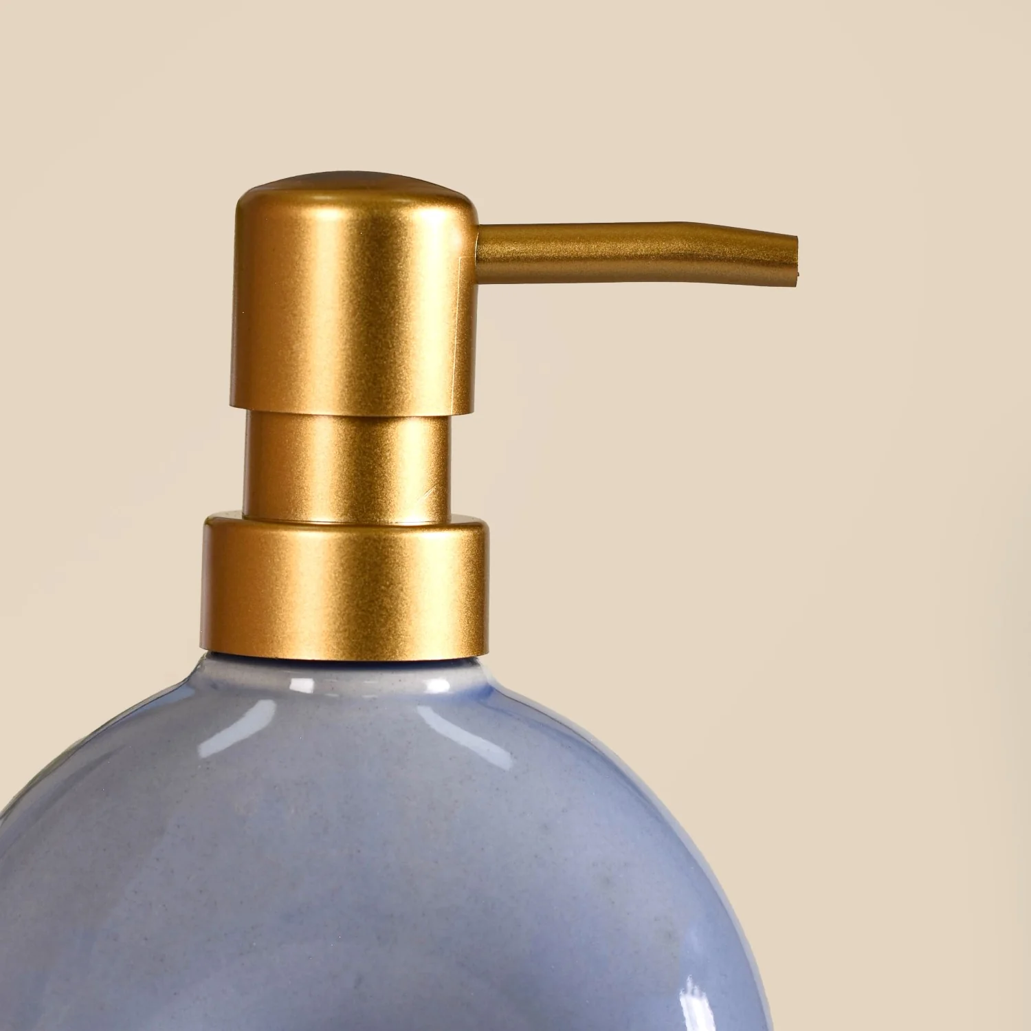 Modern Ceramic Bath Set of 2 Blue - Image 9