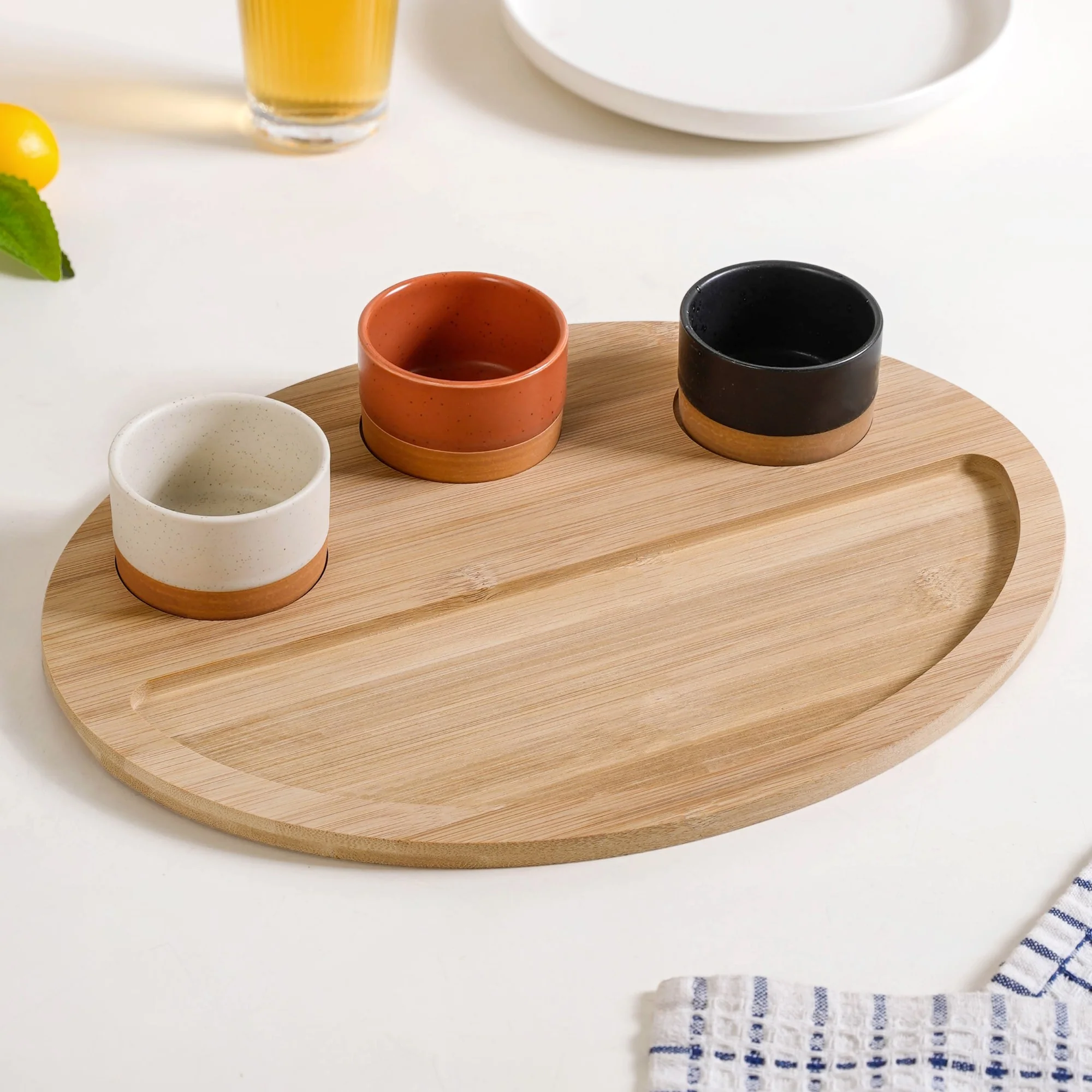 Oval Serving Tray With Bowls Set Of 4 33x25cm - Image 2