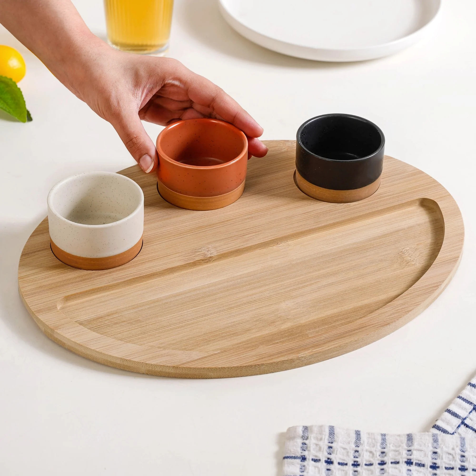 Oval Serving Tray With Bowls Set Of 4 33x25cm - Image 3