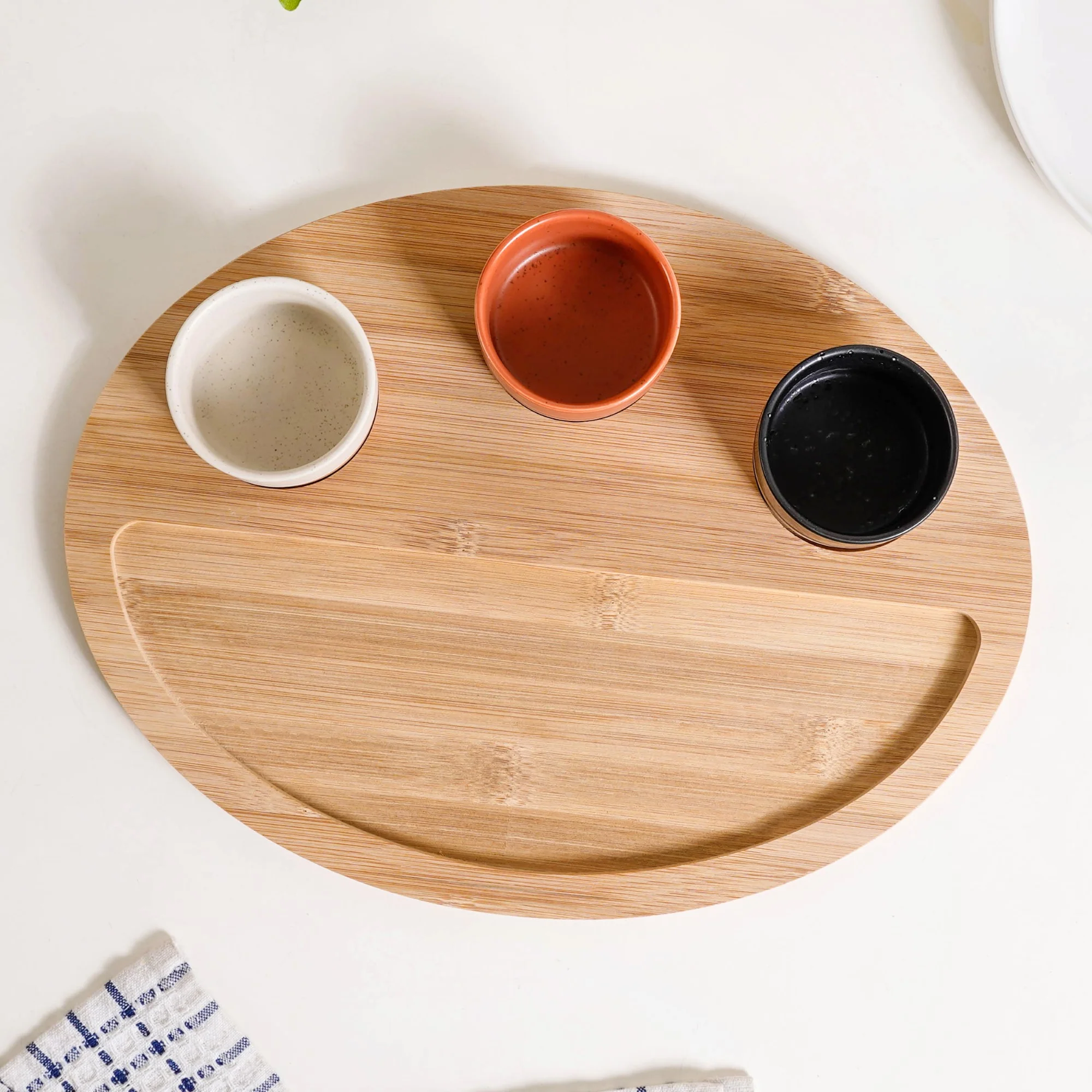 Oval Serving Tray With Bowls Set Of 4 33x25cm - Image 9