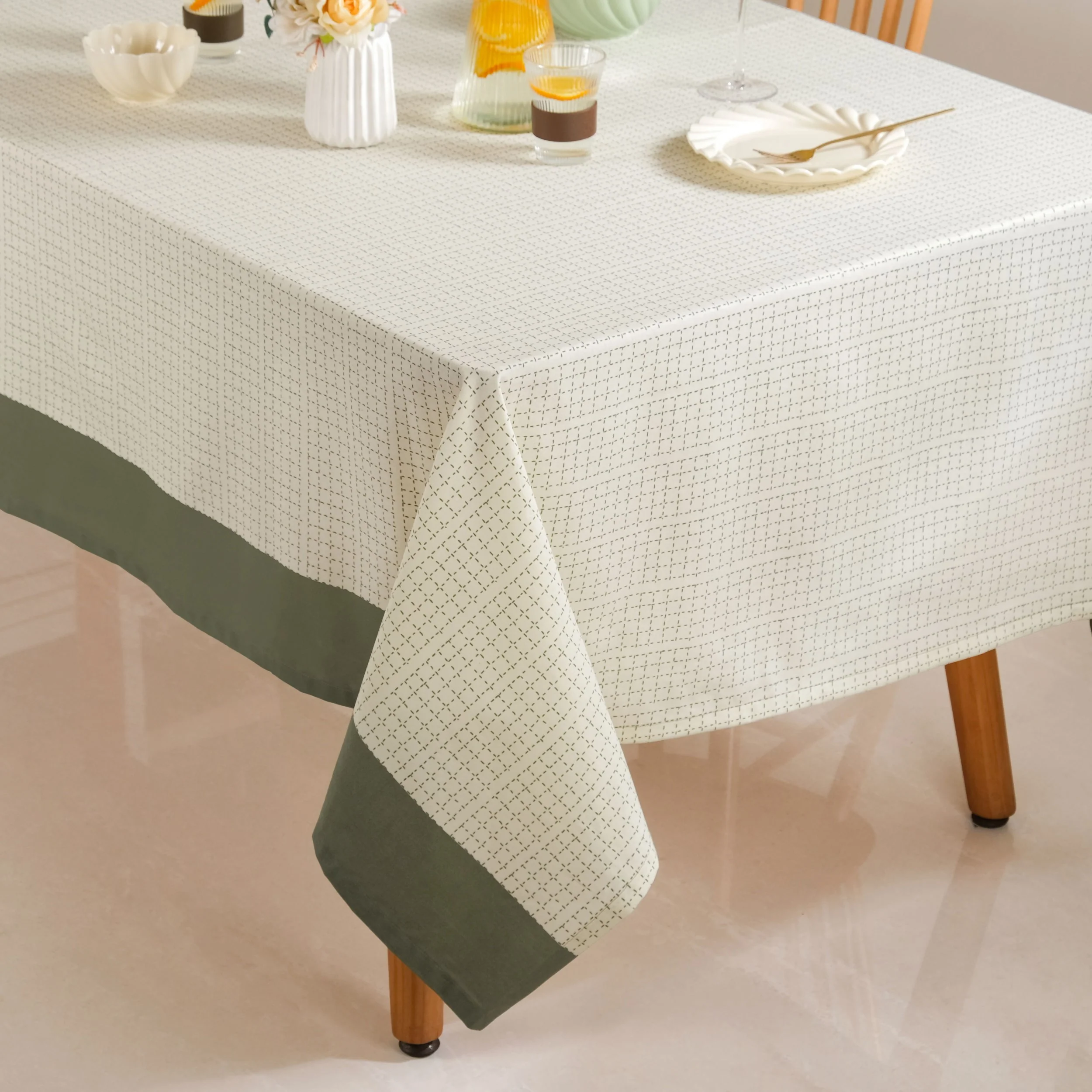 Palm Grove 8 Seater Cotton Table Cover 274x152cm - Image 2