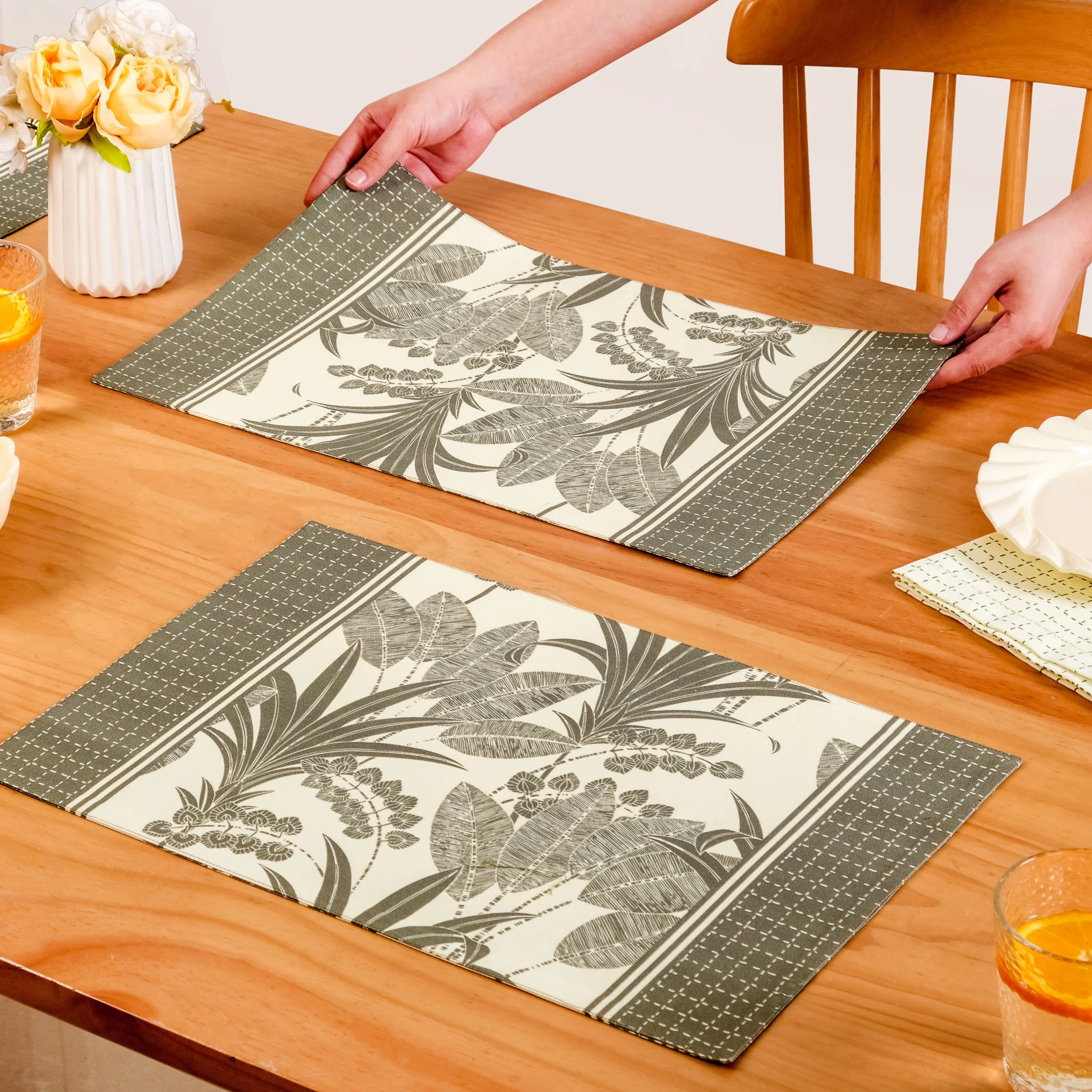 Palm Grove Placemat Set Of 4 - Image 3