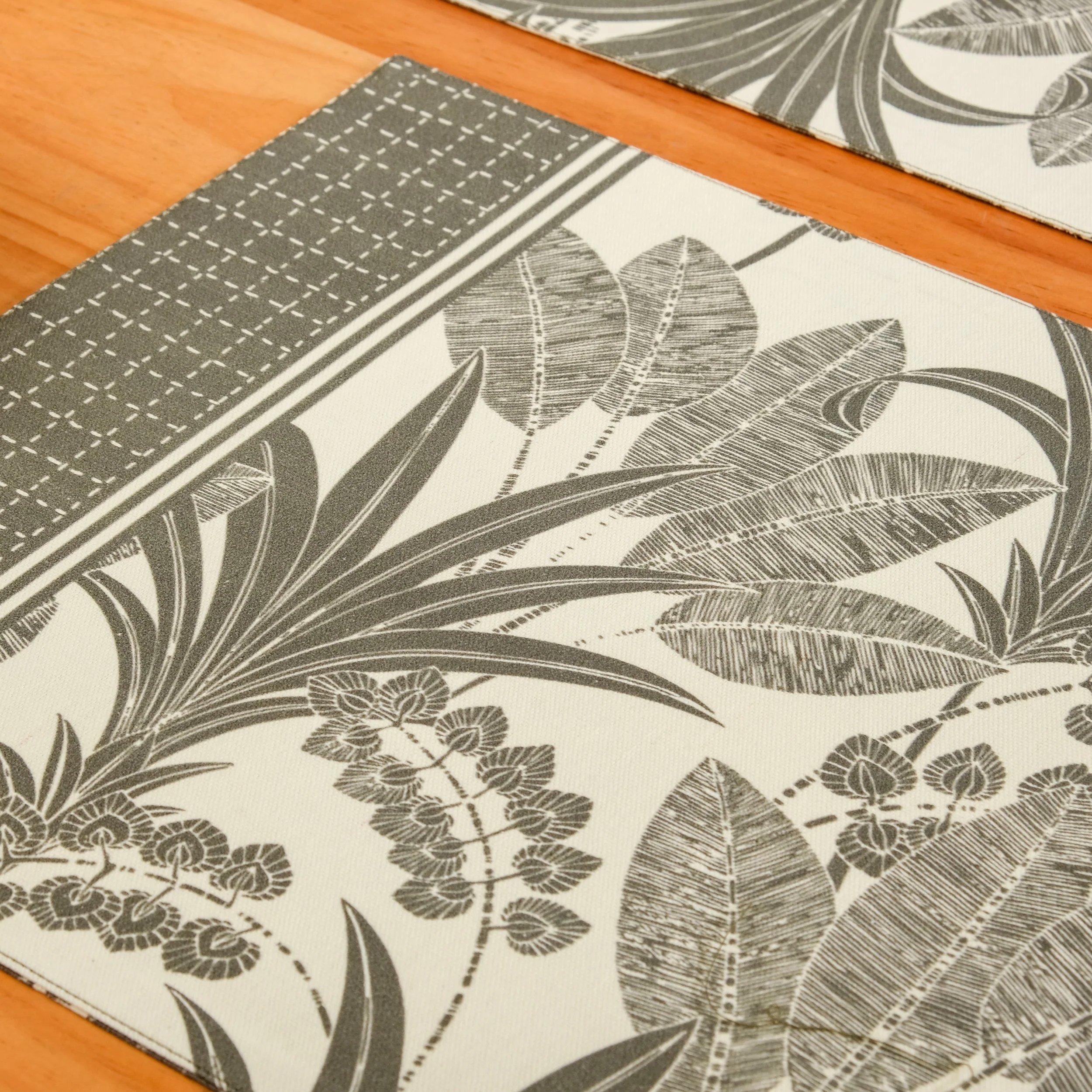 Palm Grove Placemat Set Of 6 - Image 6