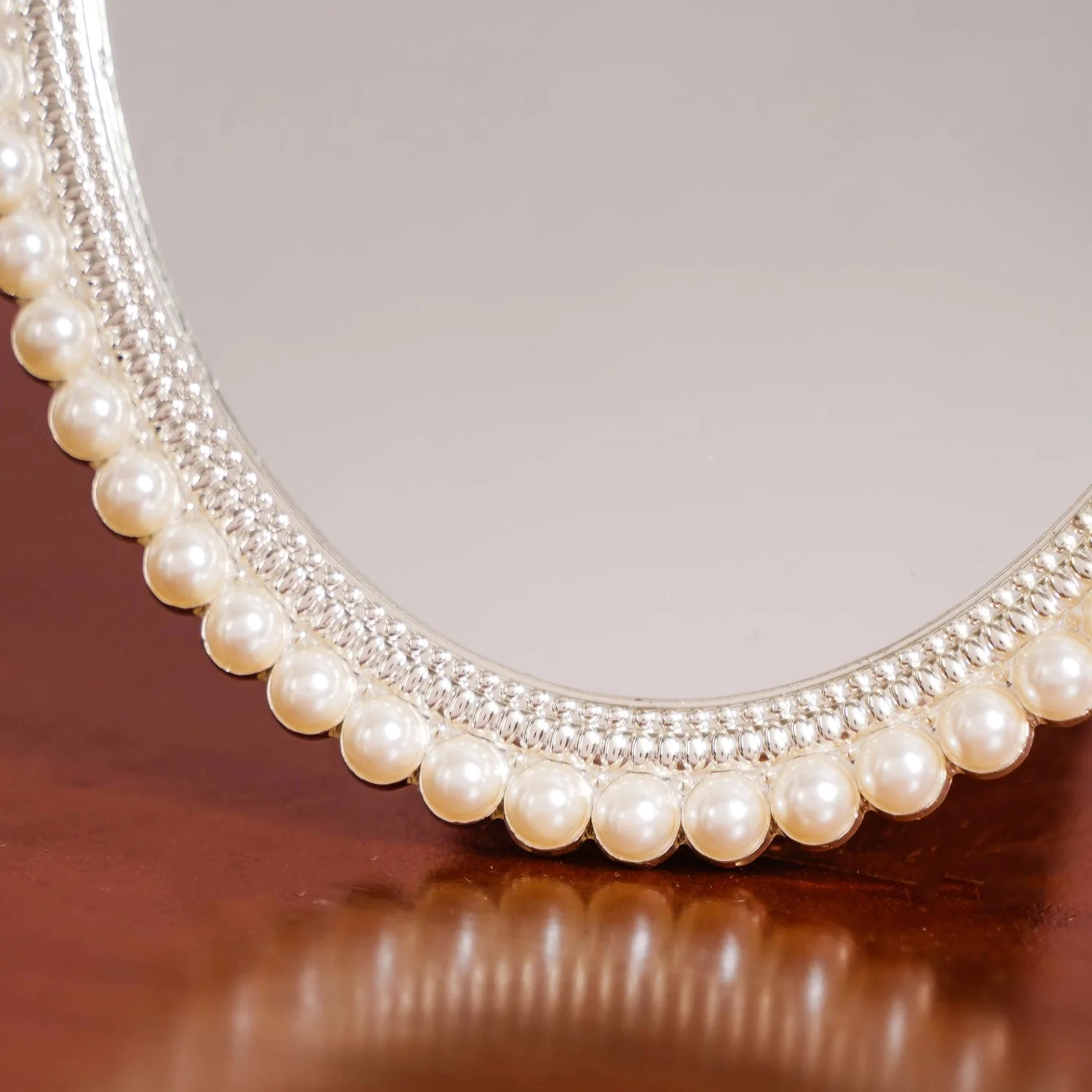 Pearl Mirror With Studded Bow Small 10x15cm - Image 5