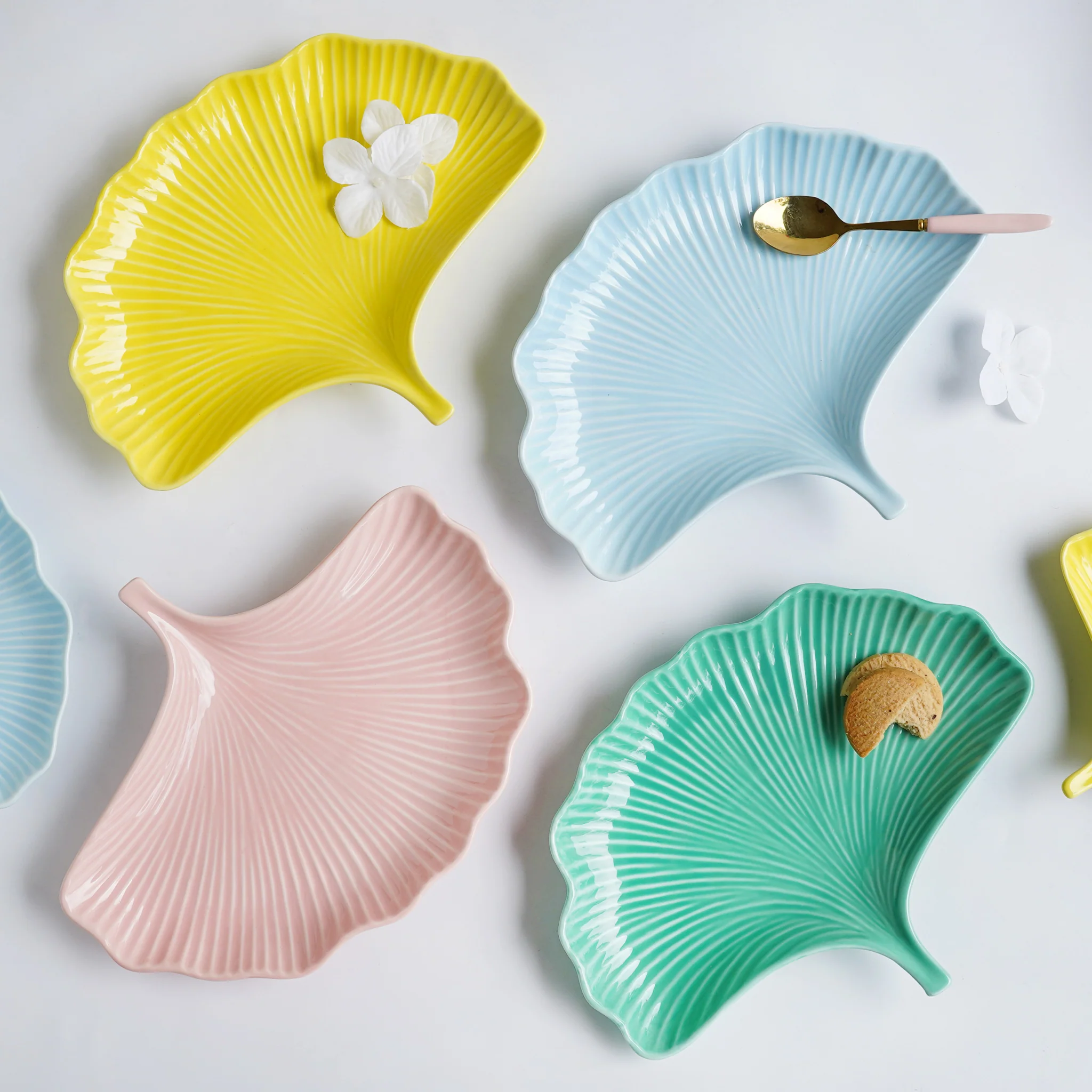 Petal Plate - Image 3