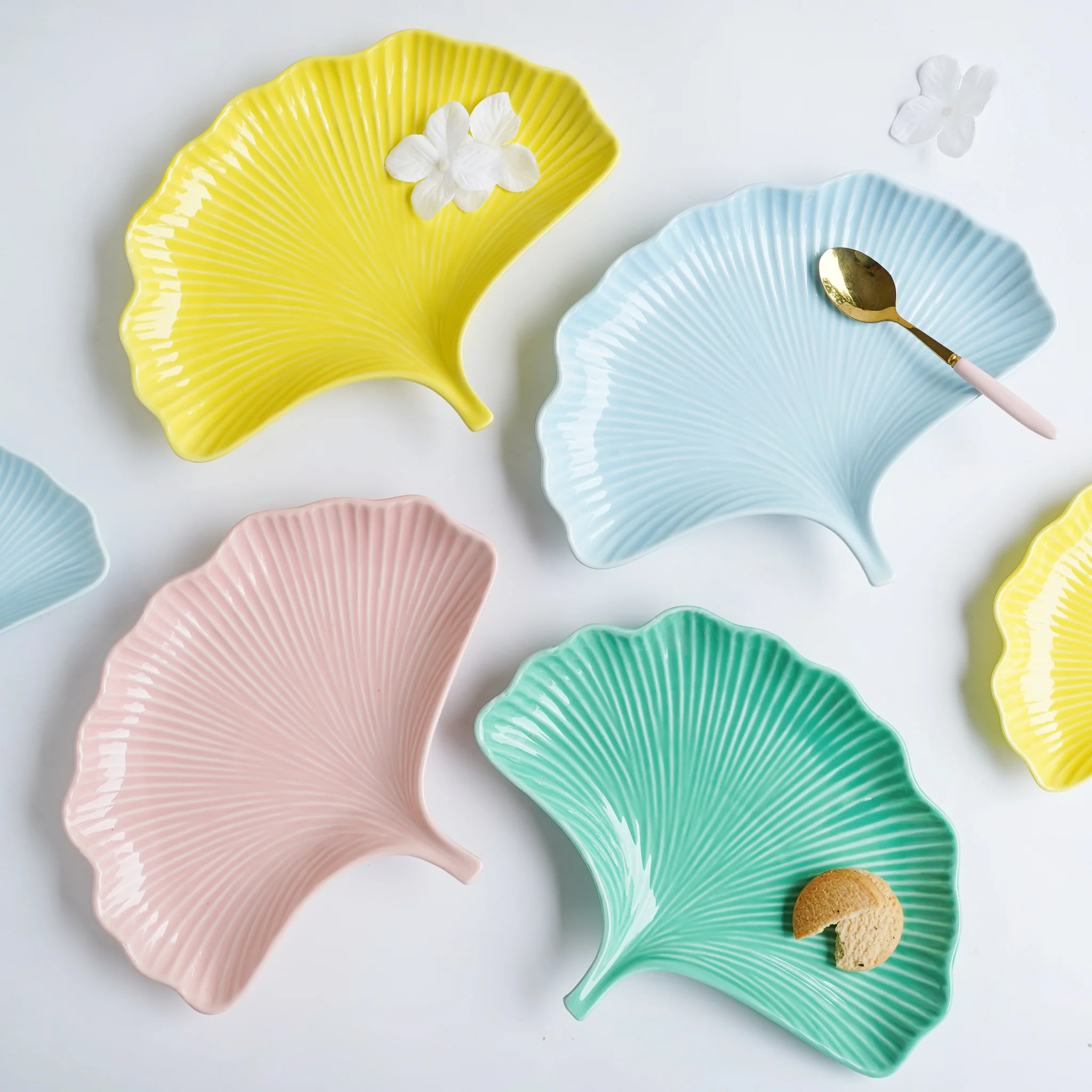 Petal Plate - Image 4