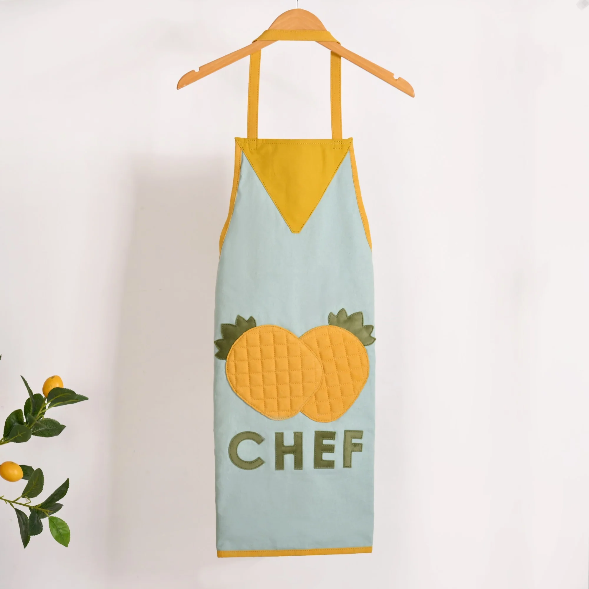 Pineapple Chef Apron With Mitten And Pot Holder - Image 3