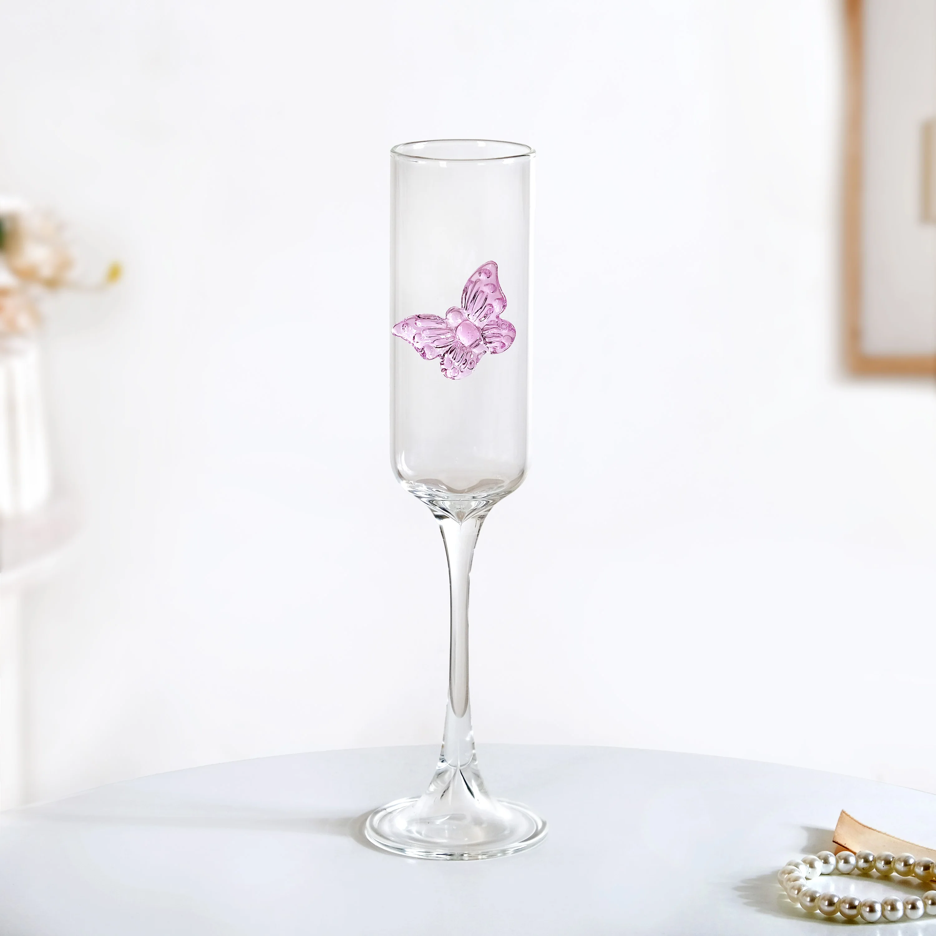 Pink Butterfly Champagne Flute Glass 200ml - Image 3
