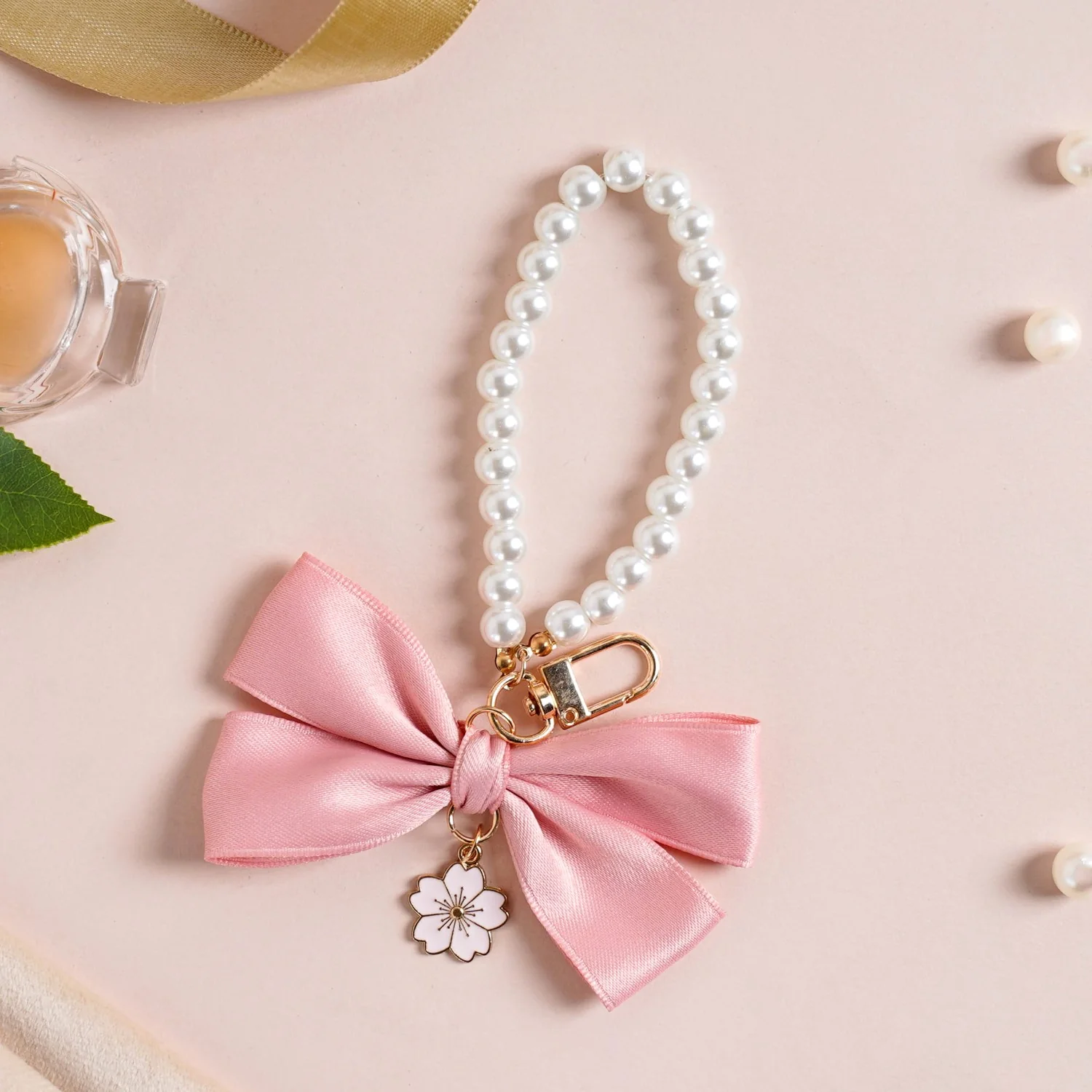 Pink Fantasy Bow Keyring With Pearls - Image 7