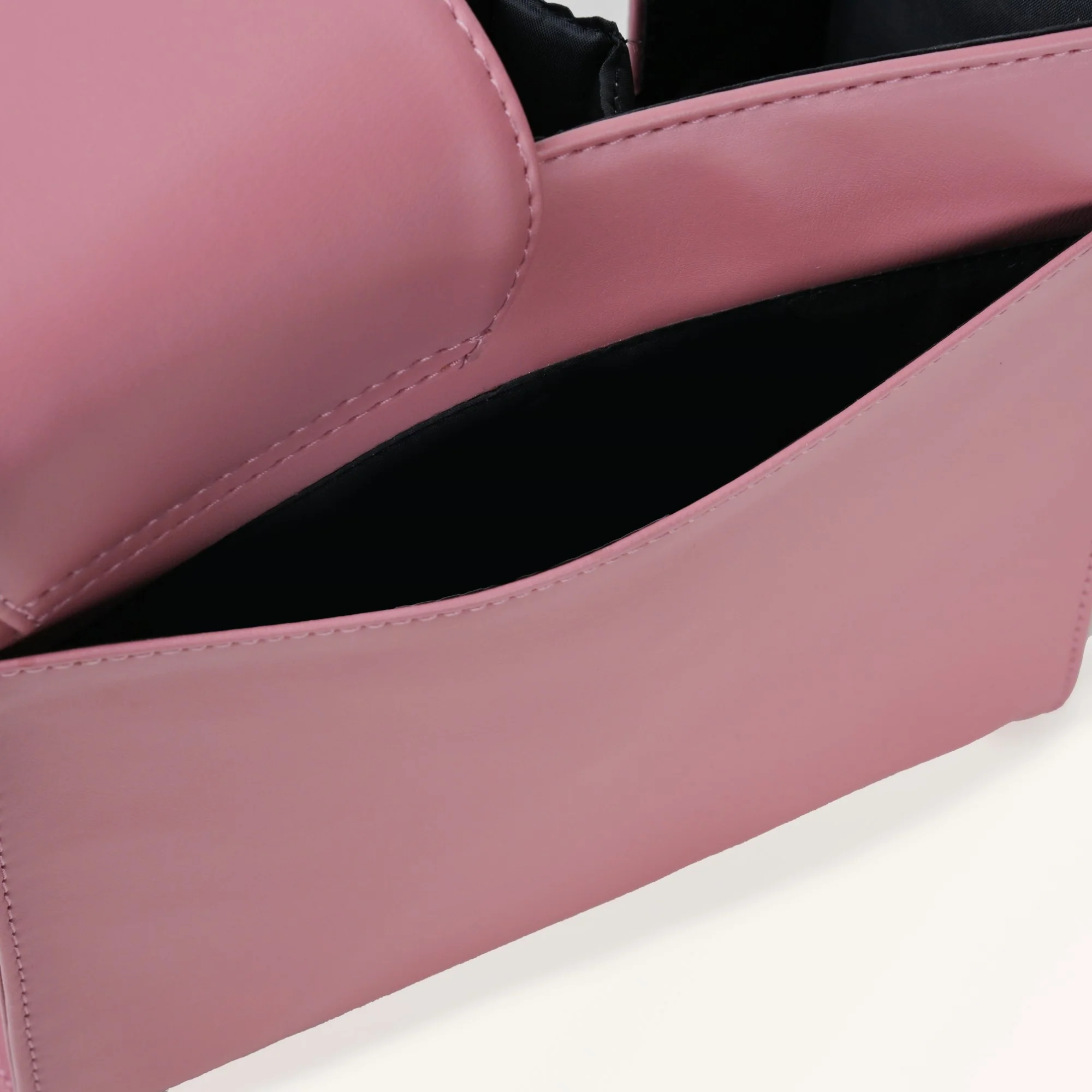 Pink Water Bottle Carrier Bag With Adjustable Strap - Image 9