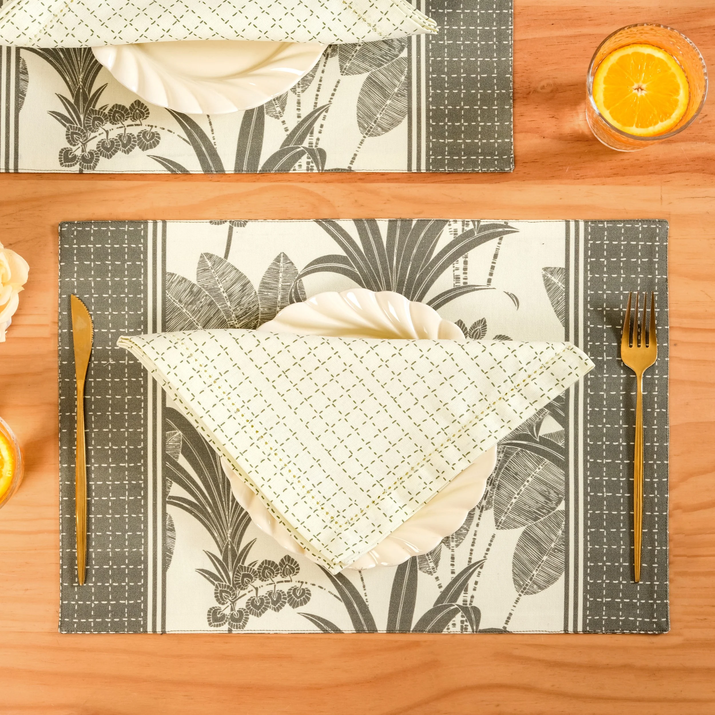 Pure Cotton Table Napkin Set Of 6 - Image 8