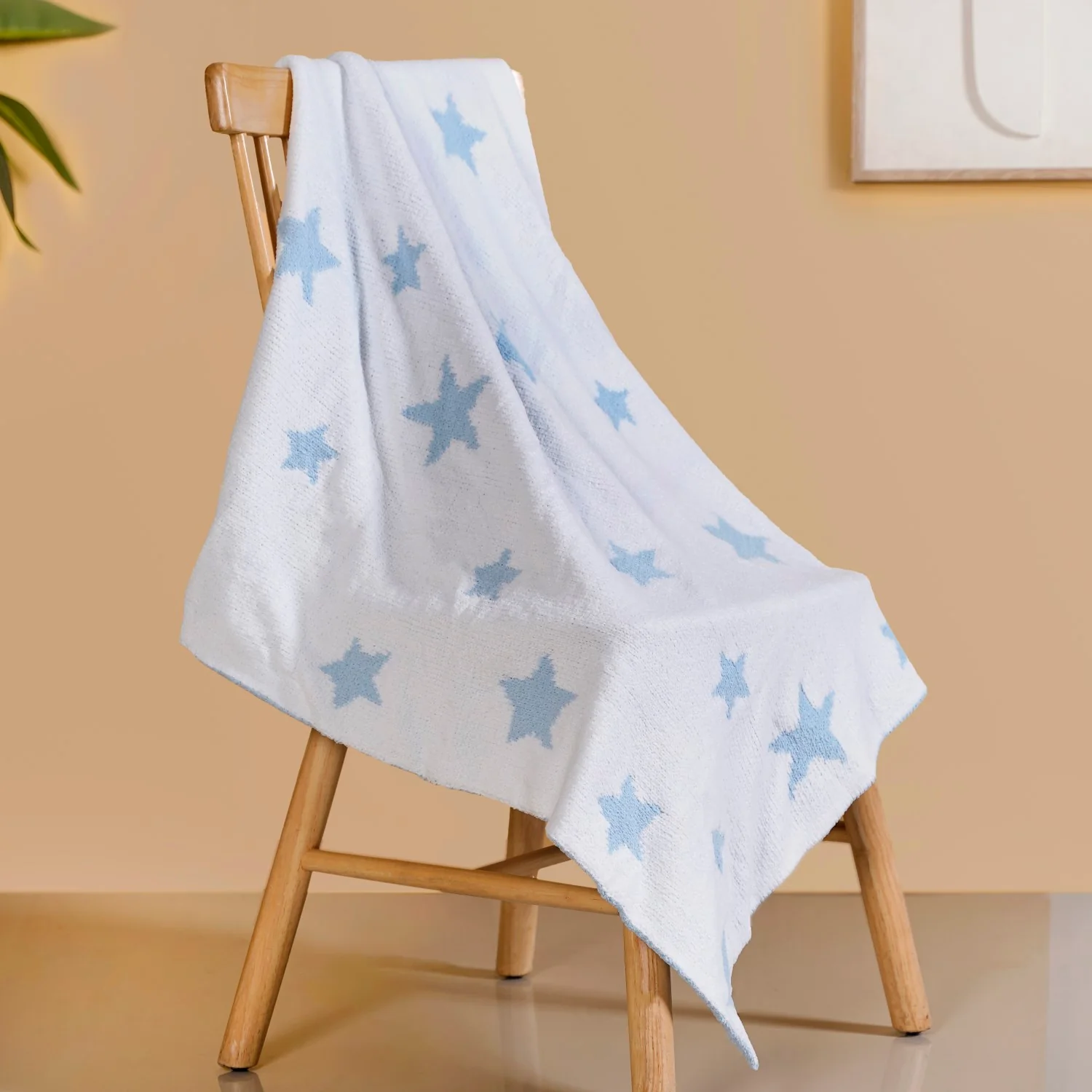 Reversible Starry Sky Throw 100x75cm - Image 7