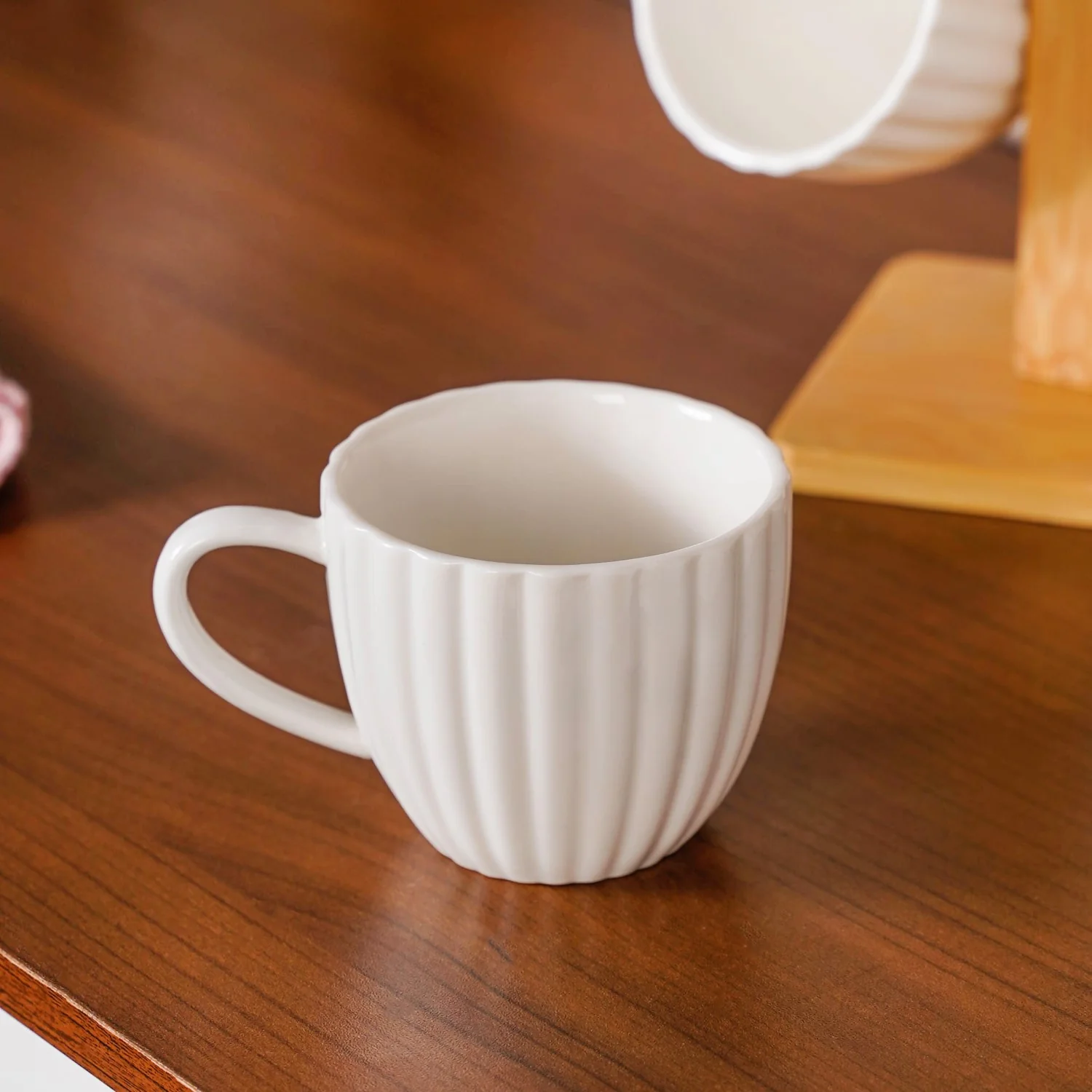 Ribbed White Cup And Stand Set Of 5 200ml - Image 8
