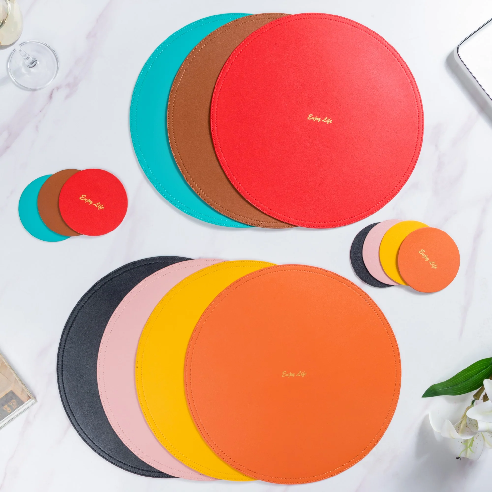 Round Mat And Coaster Set - Image 3