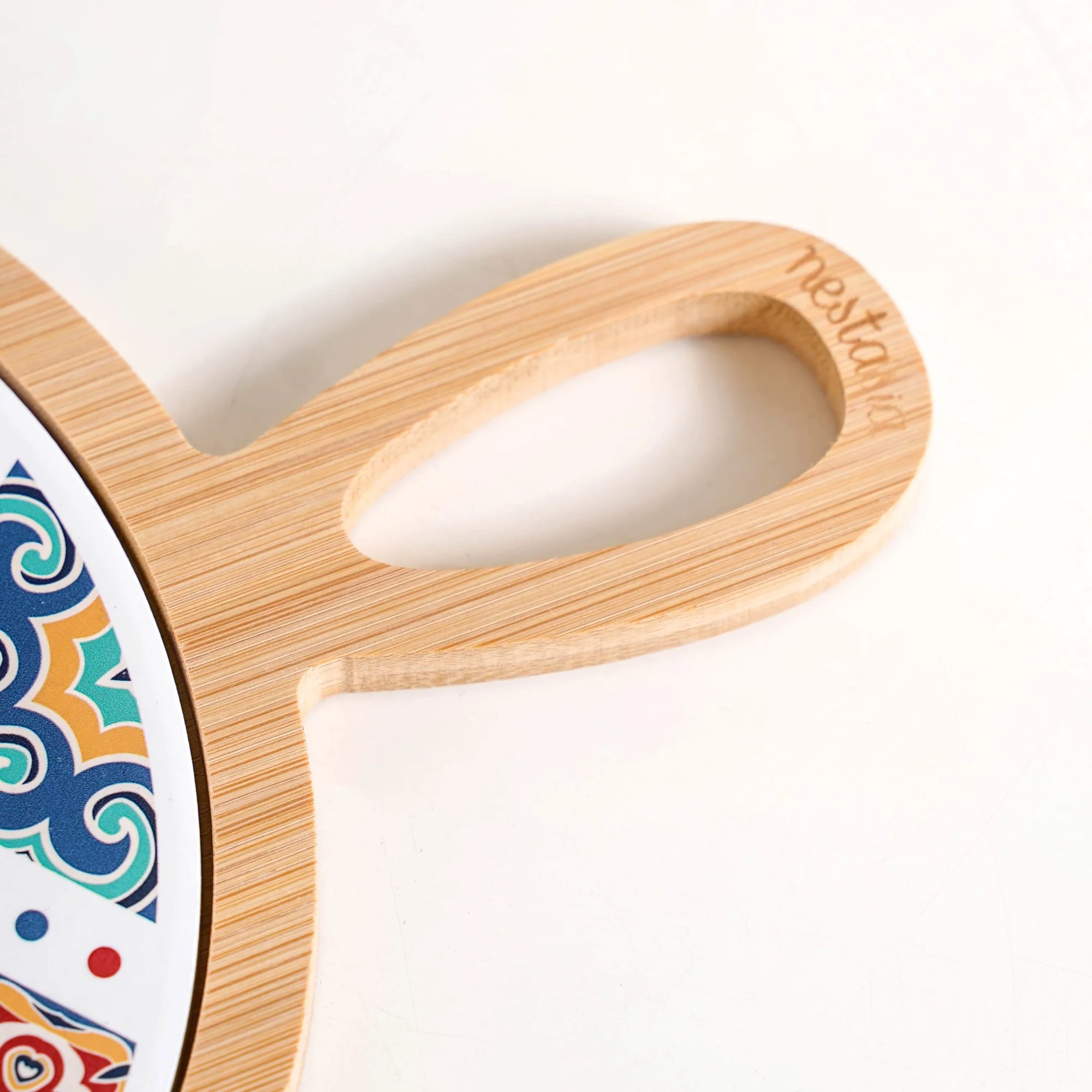 Round Moroccan Tile Pattern Cheeseboard With Knife 20cm - Image 6
