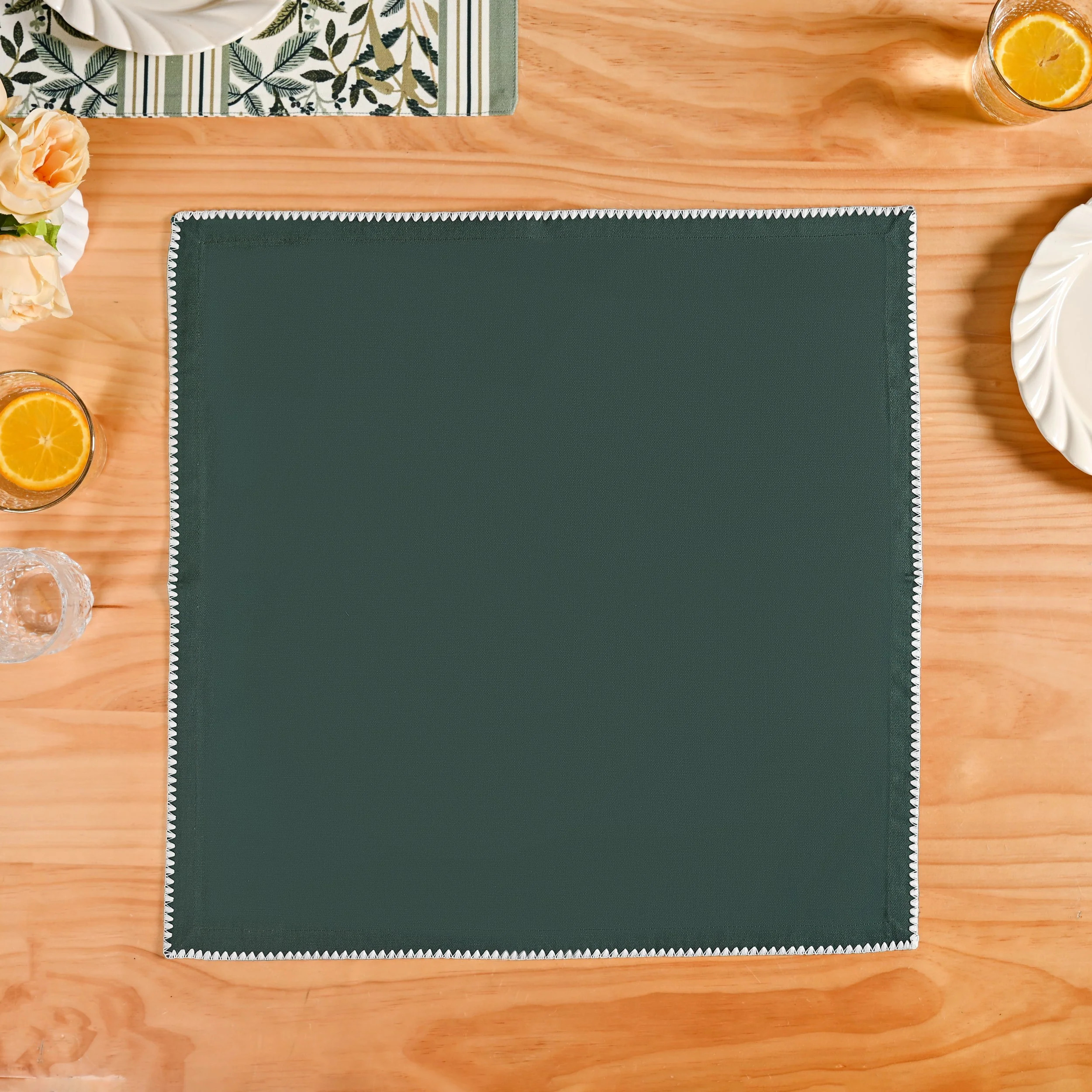 Sacramento Green Water Resistant Cotton Napkin Set Of 4 - Image 7