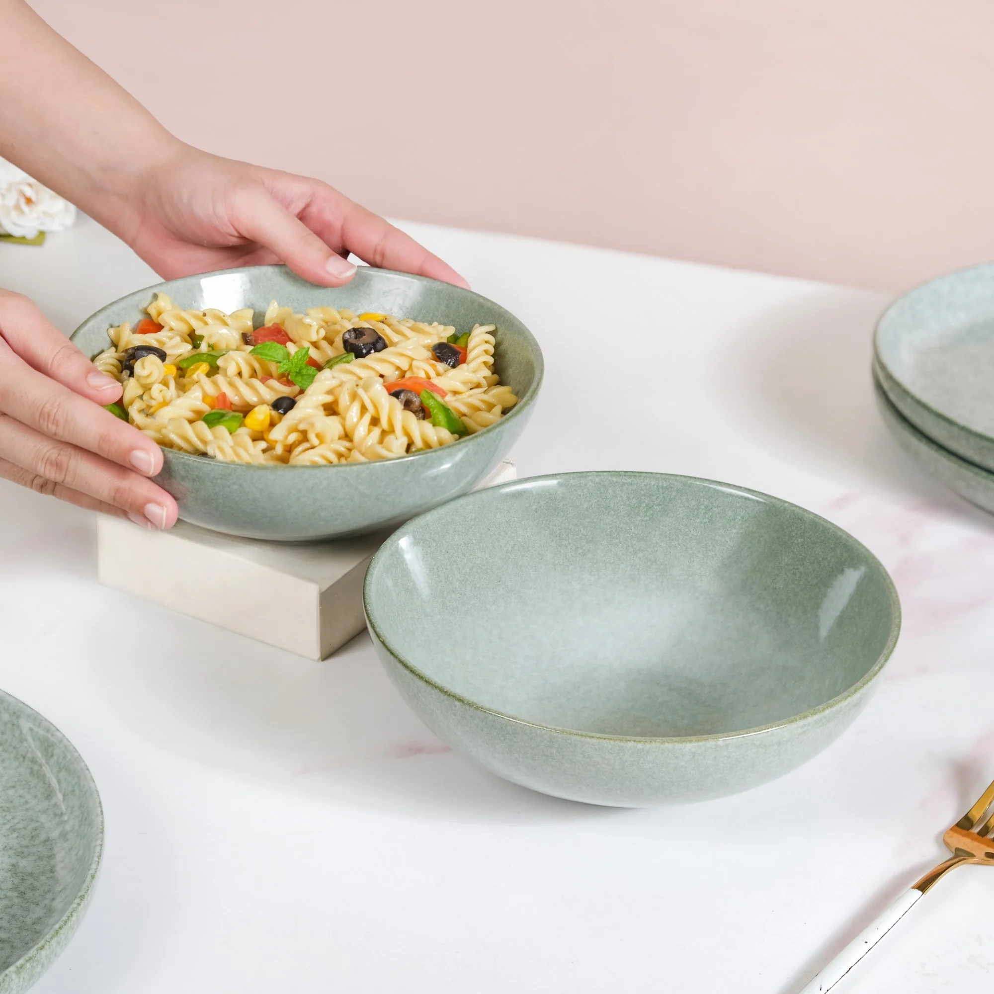 Sera Ceramic Serving Bowl Set Of 2 Sage 1000ml - Image 3