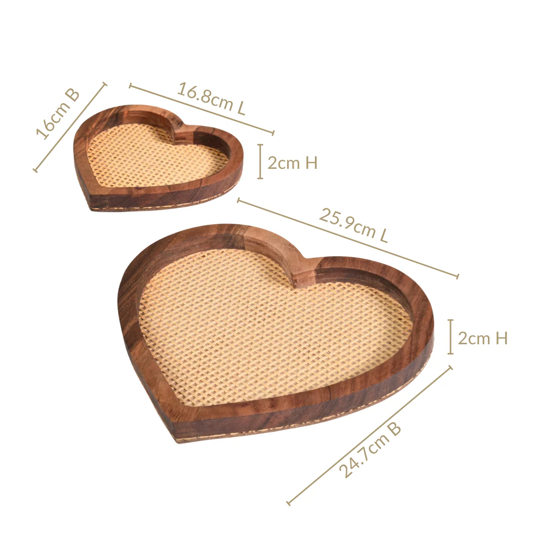 Set Of 2 Heart Wooden Platter With Organic Rattan Weave - Image 4
