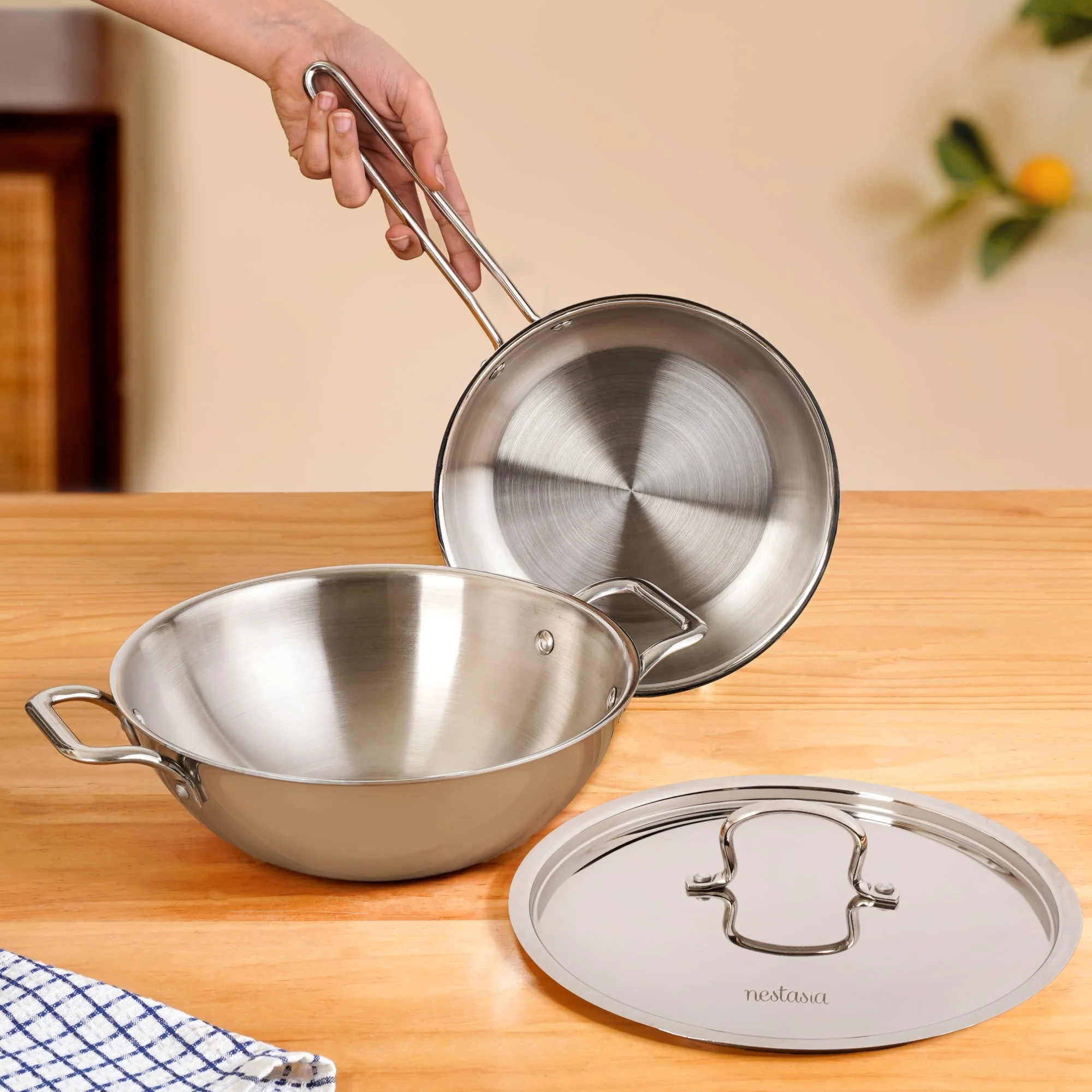 Set Of 2 Triply Stainless Steel Kadai With Lid And Frying Pan - Image 2