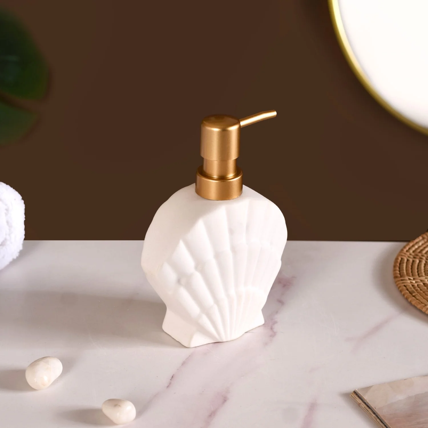 Shell Shaped Ceramic Bathroom Set Of 2 White - Image 8
