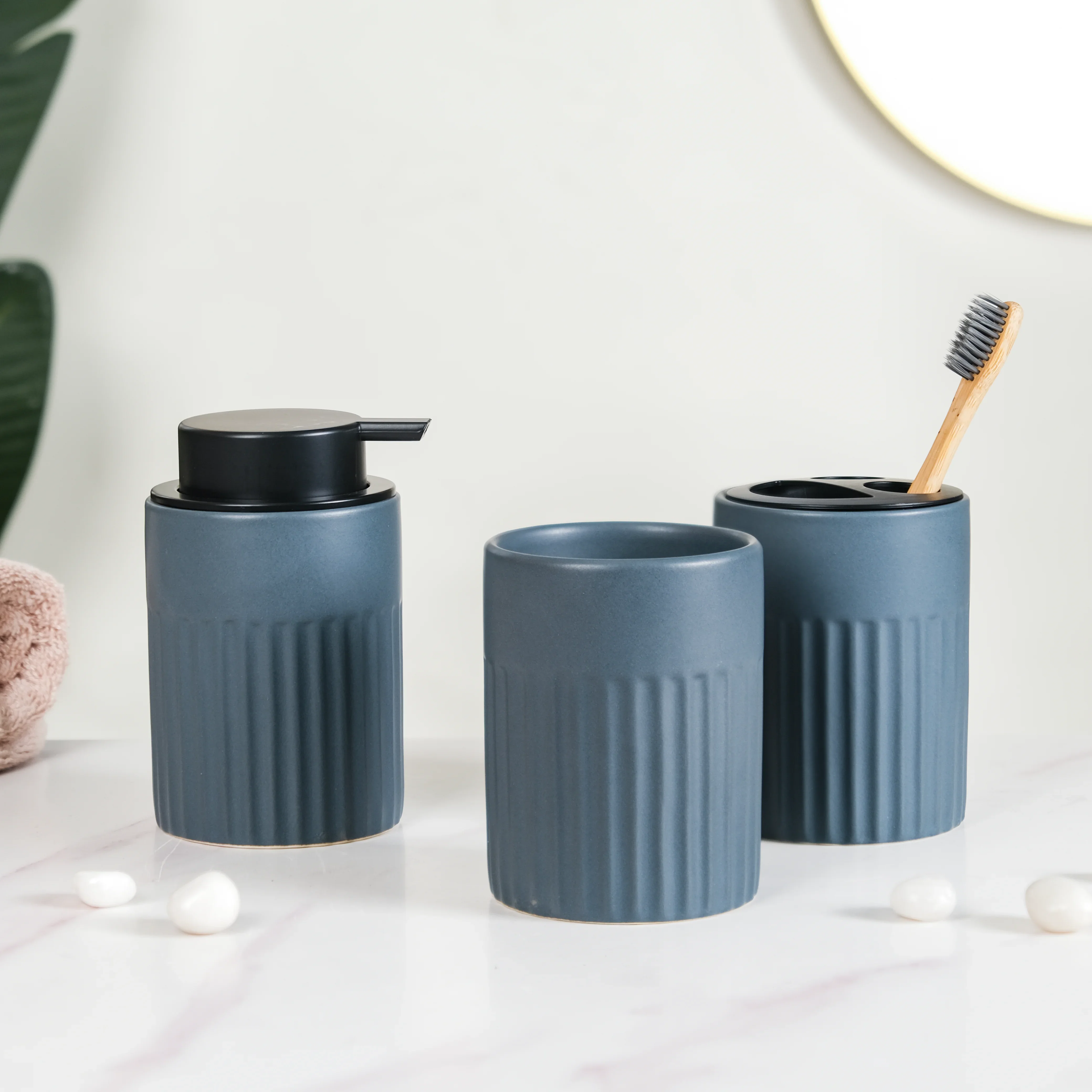 Slate Blue Ceramic Bath Set Of 3 - Image 15