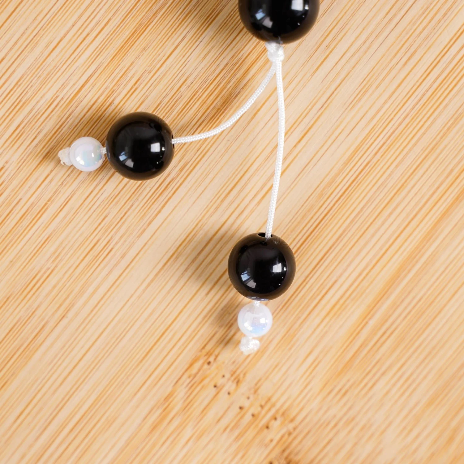 Spooky Ghost Face Quirky Phone Charm - Image 6