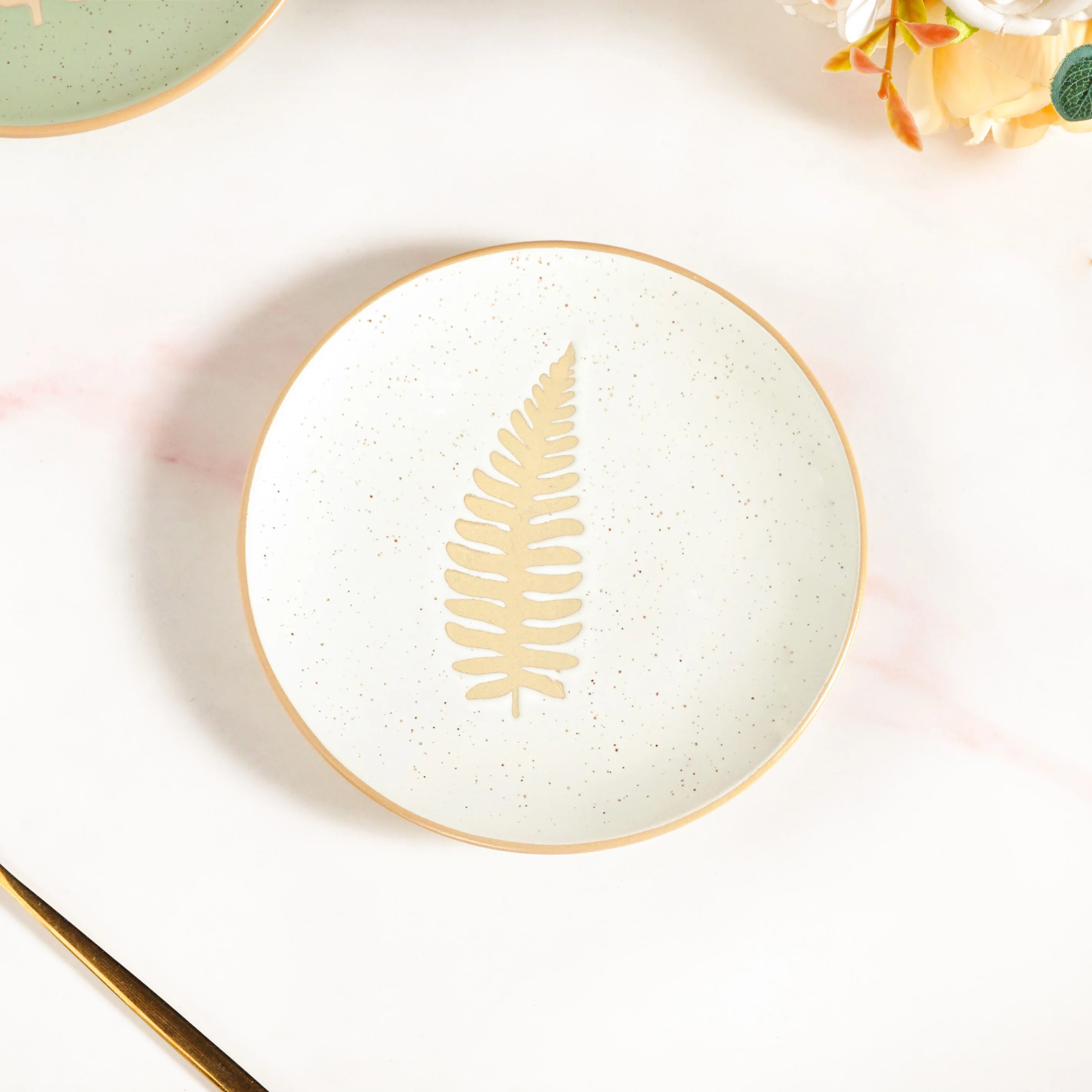 Spring Leaf Small Plates Set Of 4 15cm - Image 7