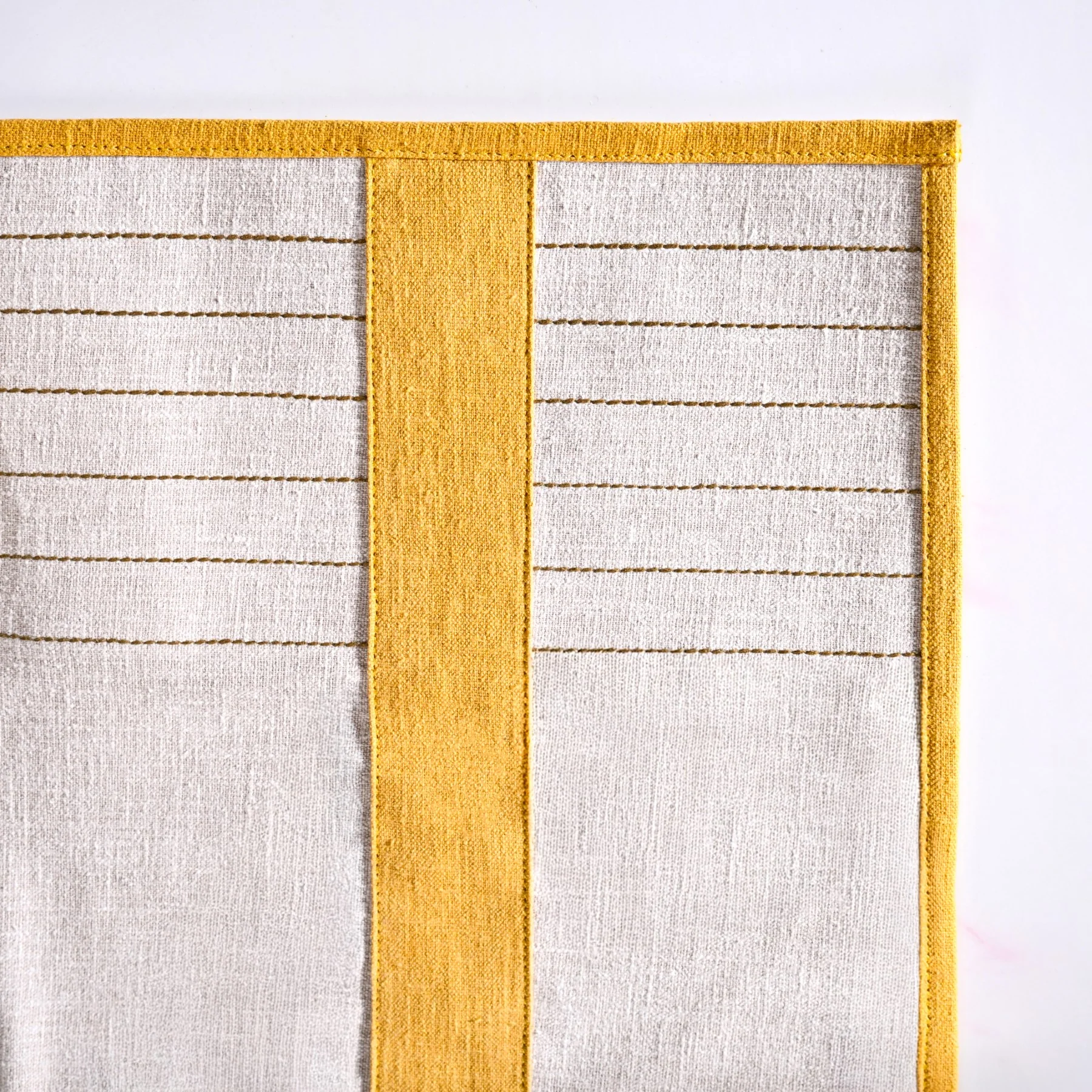 Sunny Row Dining Table Runner 181x40cm - Image 2