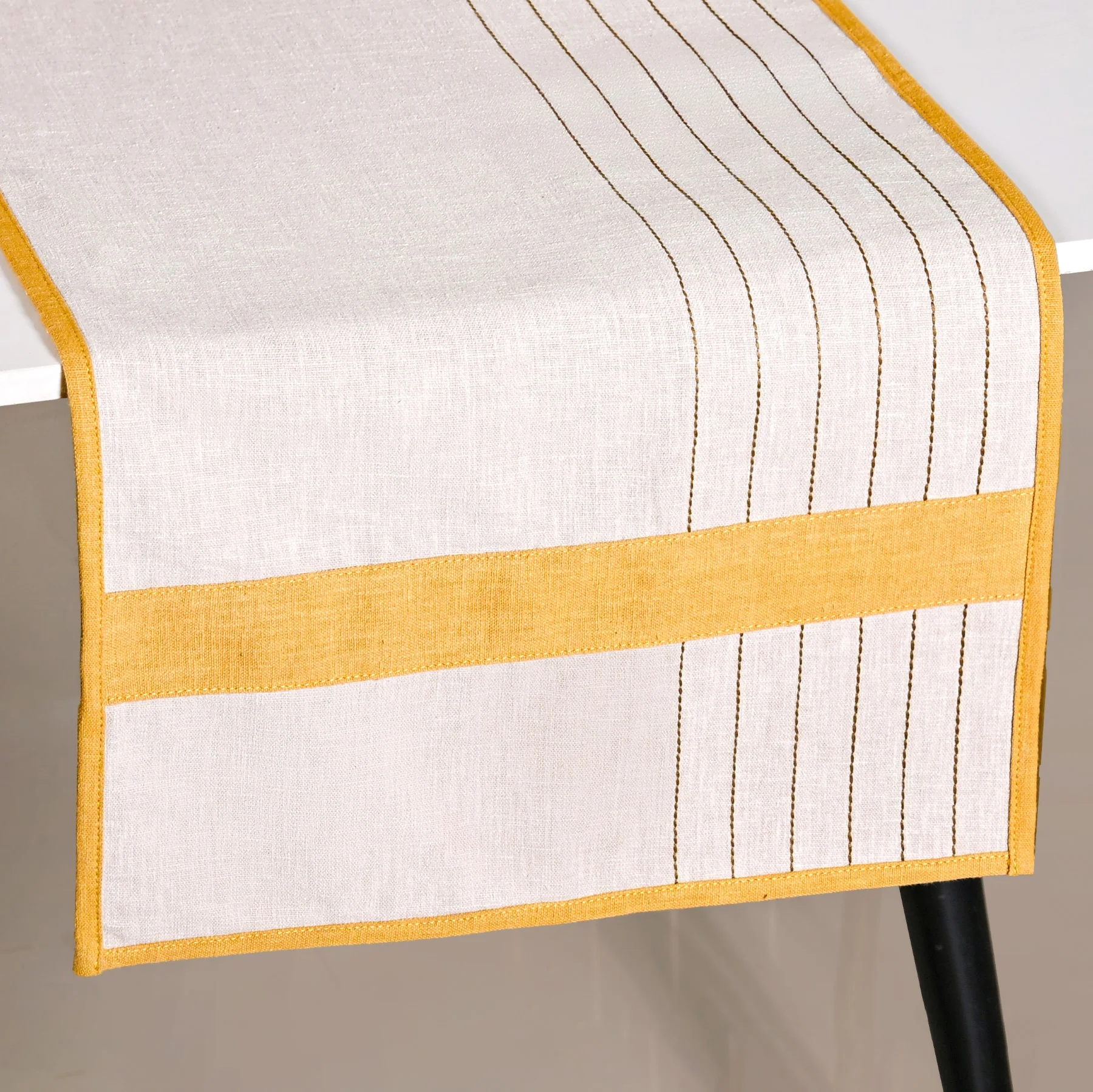 Sunny Row Dining Table Runner 181x40cm - Image 5