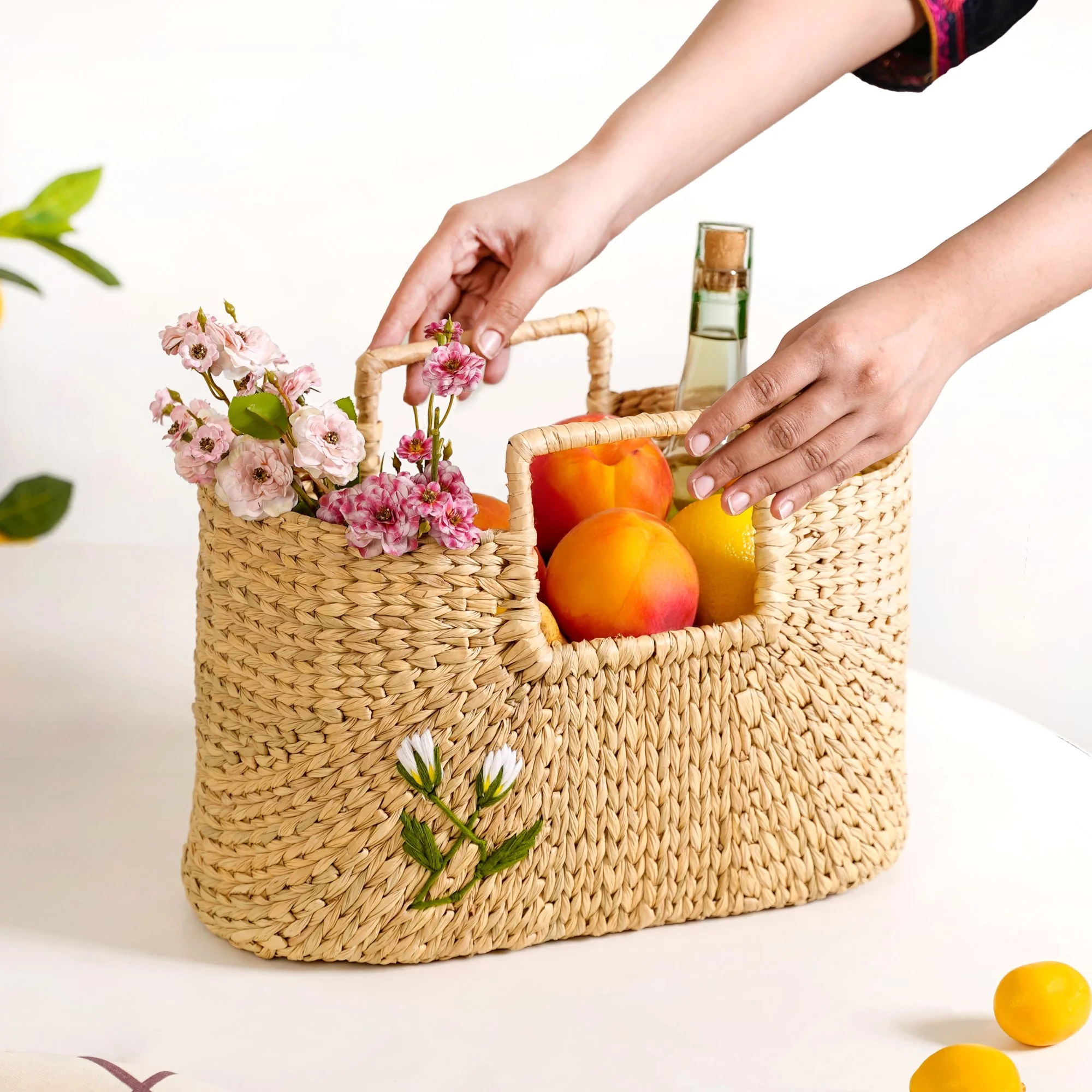 Sustainable Kauna Basket With Handles - Image 2