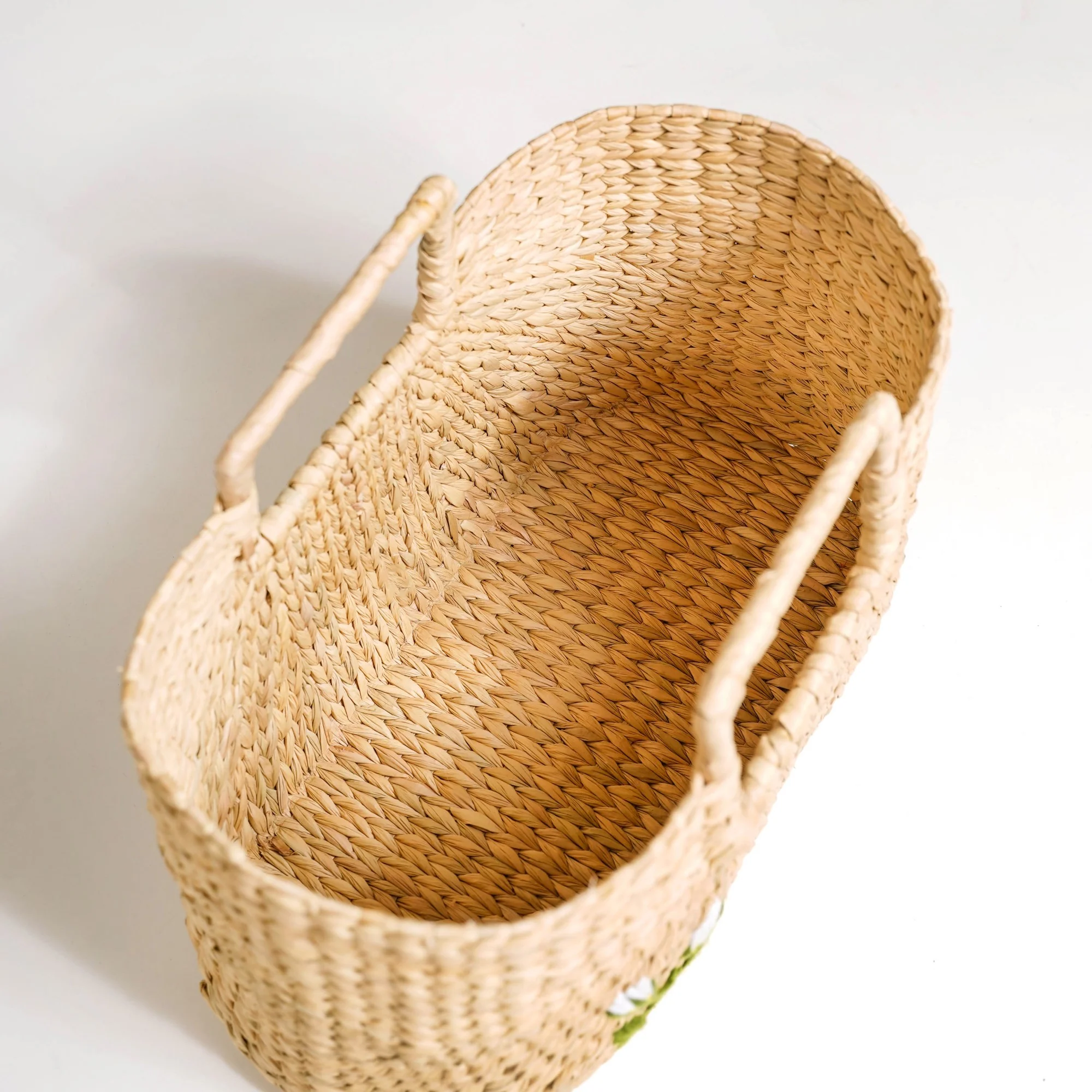 Sustainable Kauna Basket With Handles - Image 7