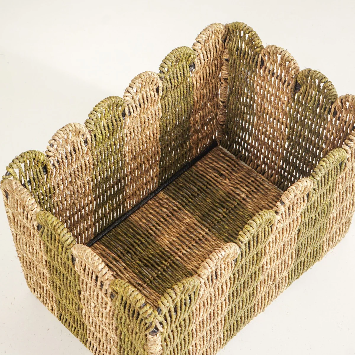Sustainable Sabai Grass Scalloped Basket Set Of 3 - Image 6