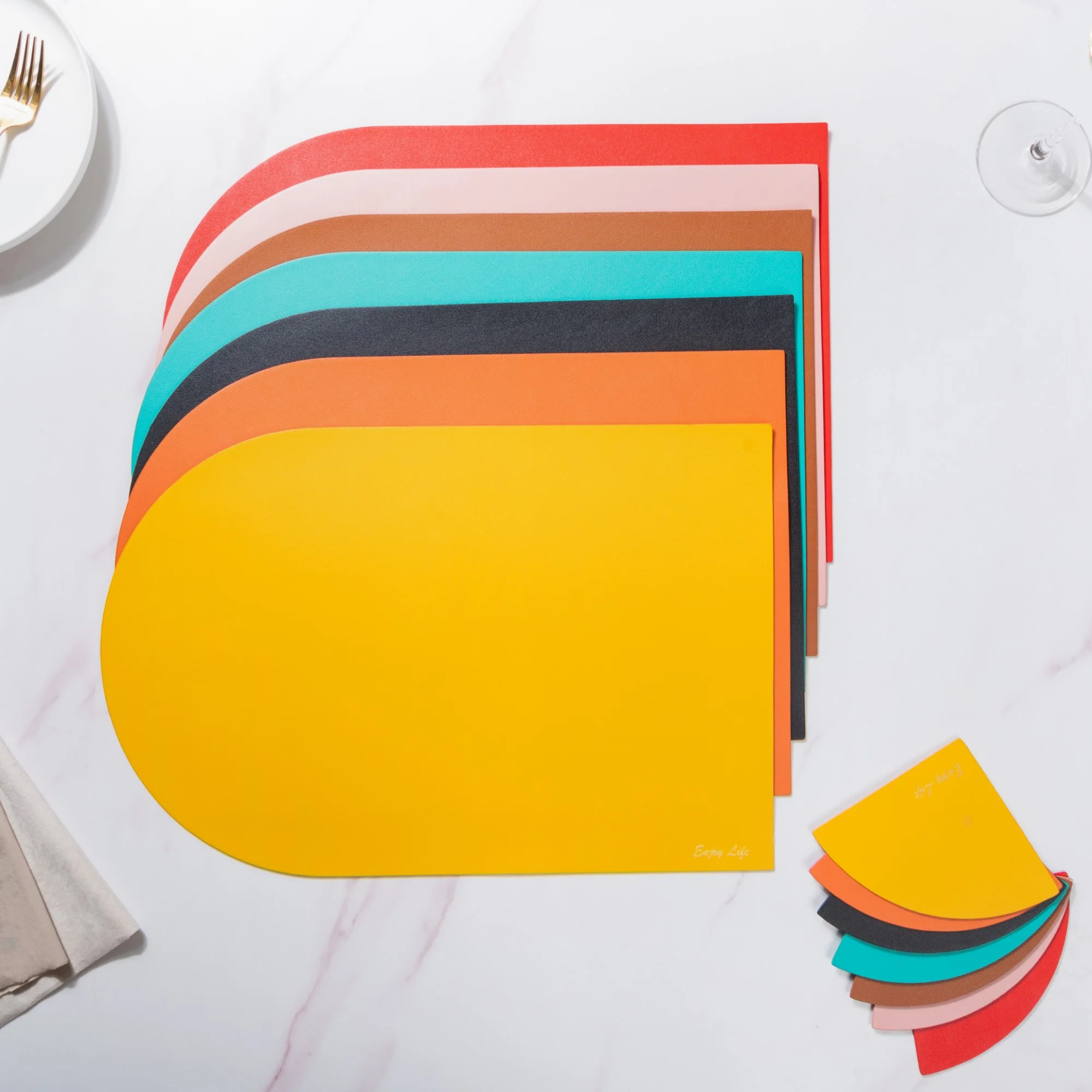 Table Mat And Coaster Set - Image 4