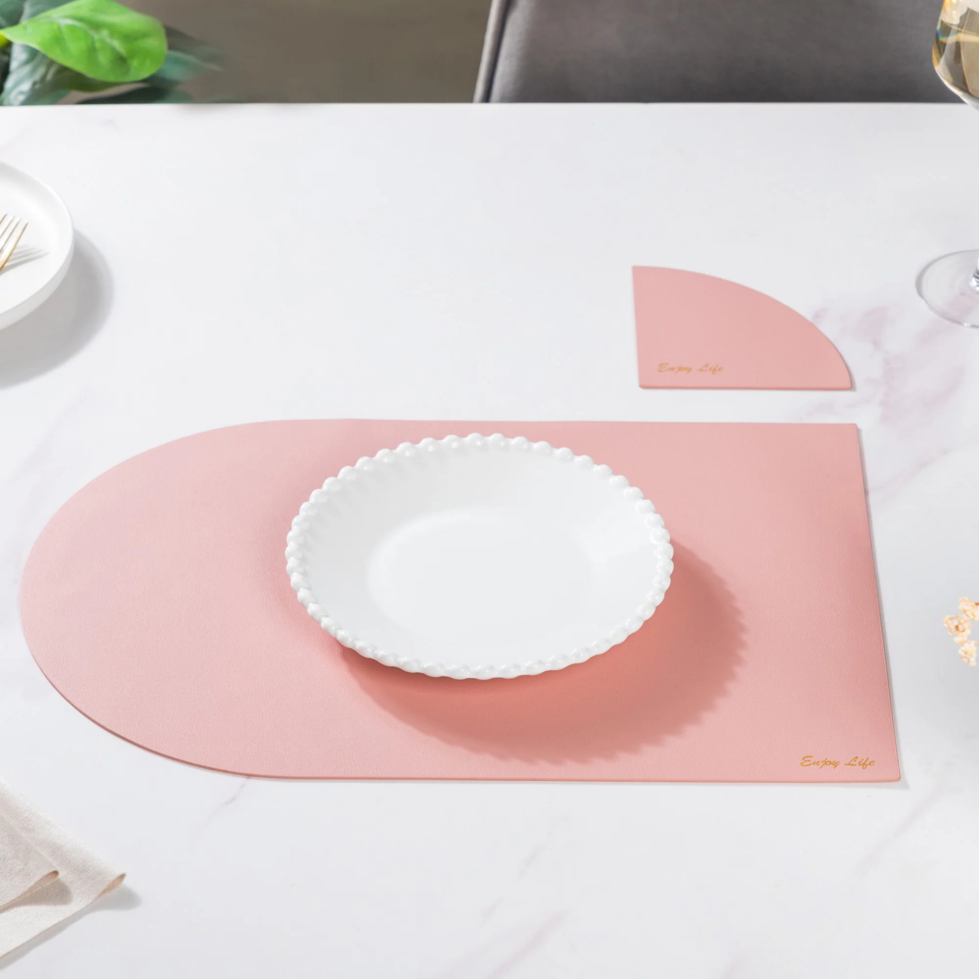 Table Mat And Coaster Set - Image 6