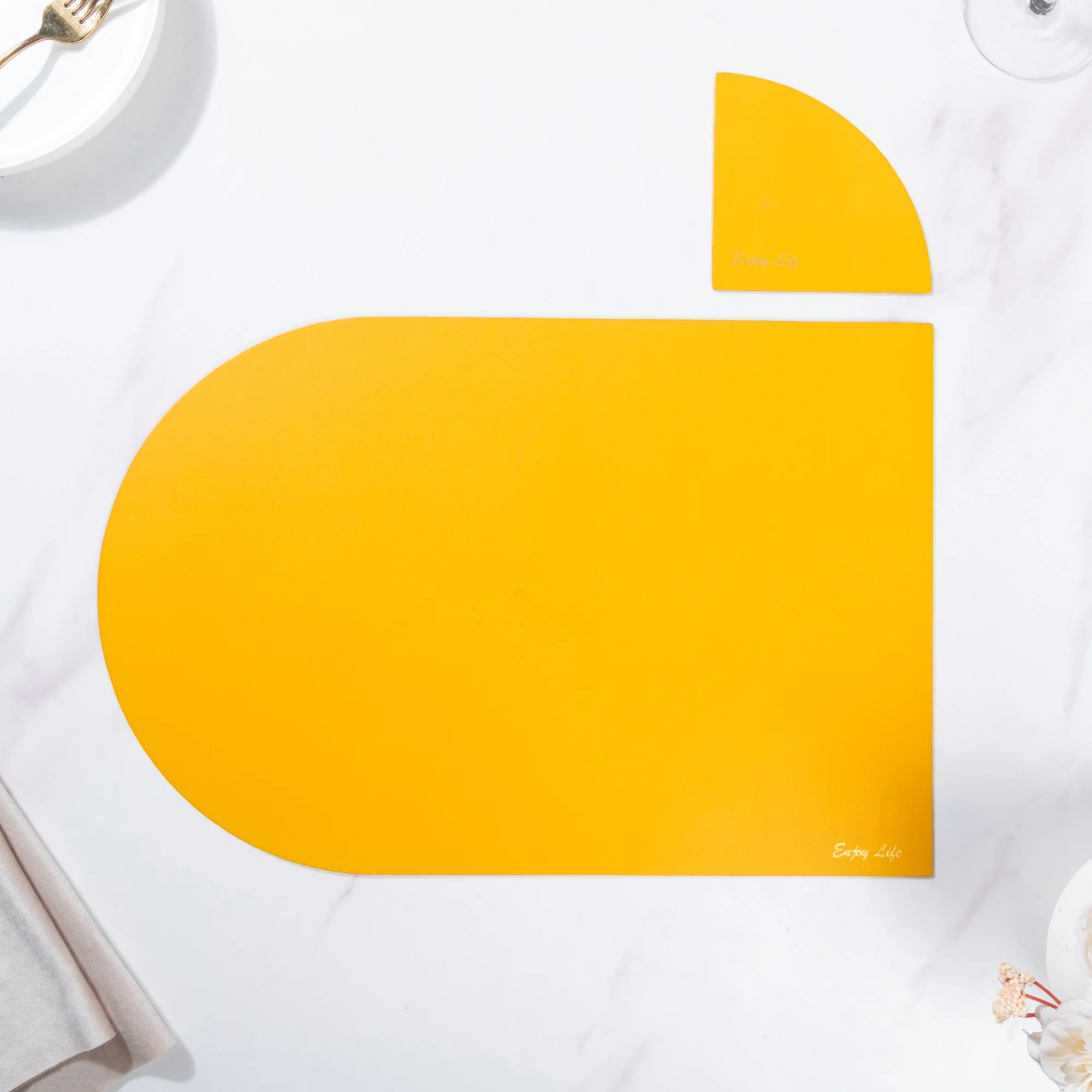 Table Mat And Coaster Set - Image 9