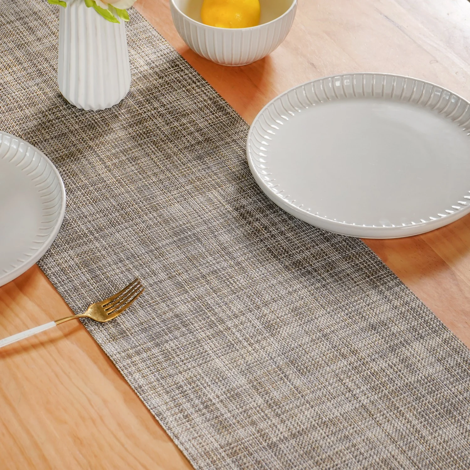 Textured Reversible Washable Table Runner 180x30cm - Image 6