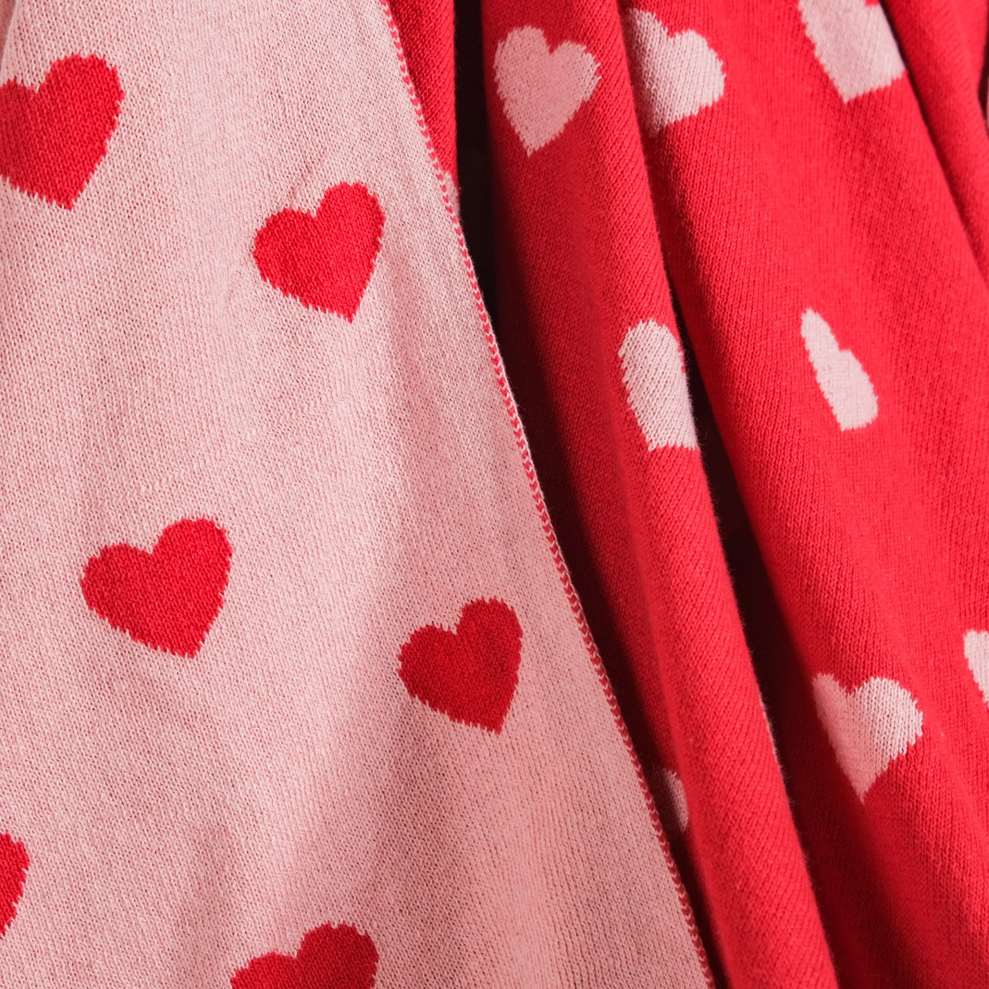 Heart Knitted Throw Blanket - Image 7