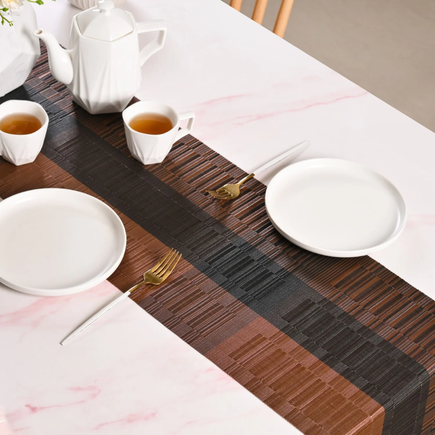 Urban Stripes Reversible Brown Table Runner 180x30cm - Image 7