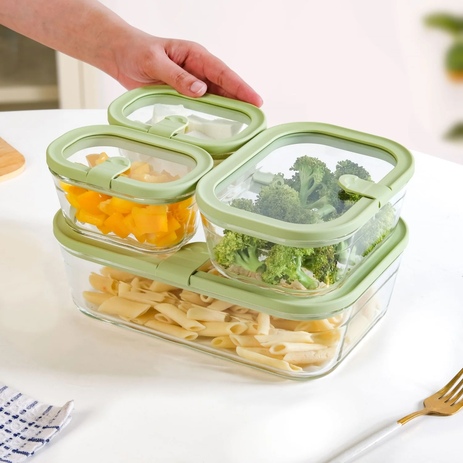 Vento Stackable Food Container Set Of 4 370ml 930ml 2500ml Green - Image 5