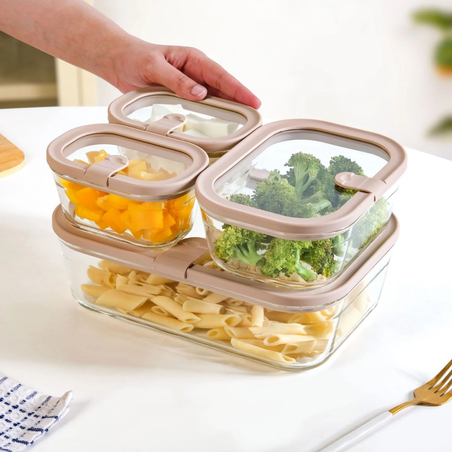 Vento Storage Container With Airtight Silicone Lid Set Of 4 370ml 930ml 2500ml Brown - Image 5
