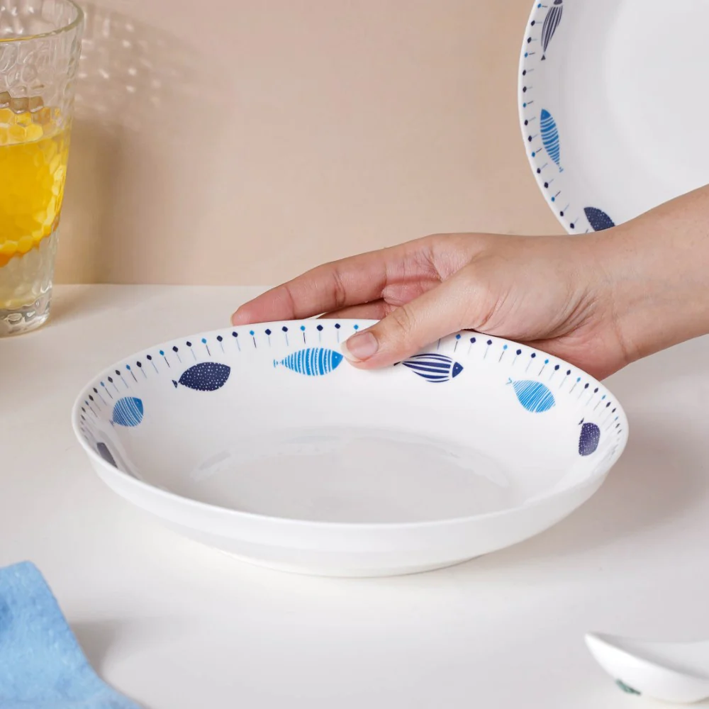 White Fish Pattern 16 Piece Crockery Set For 4 - Image 4