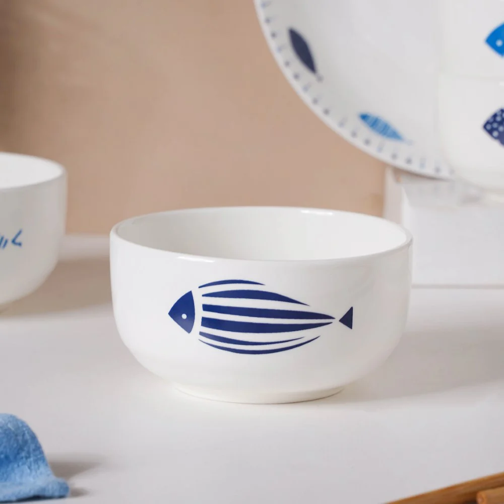 White Fish Pattern 16 Piece Crockery Set For 4 - Image 9