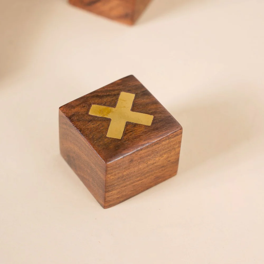 Wooden Tic Tac Toe Party Board Game - Image 10