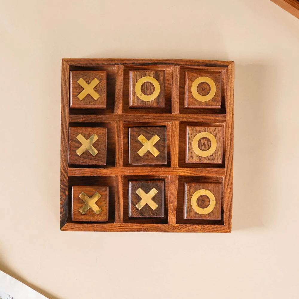 Wooden Tic Tac Toe Party Board Game - Image 3